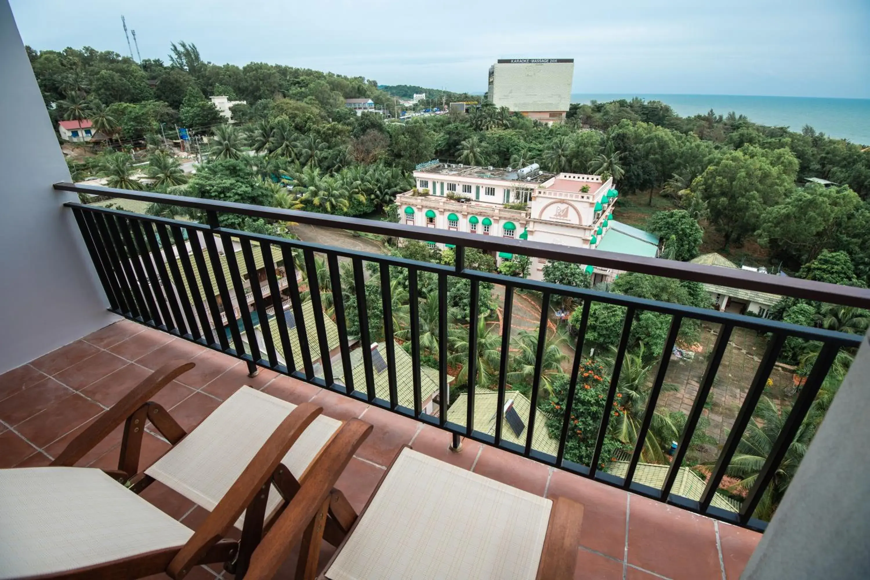 Mountain view in Summer Dream Hotel Mountain view in Summer Dream Hotel