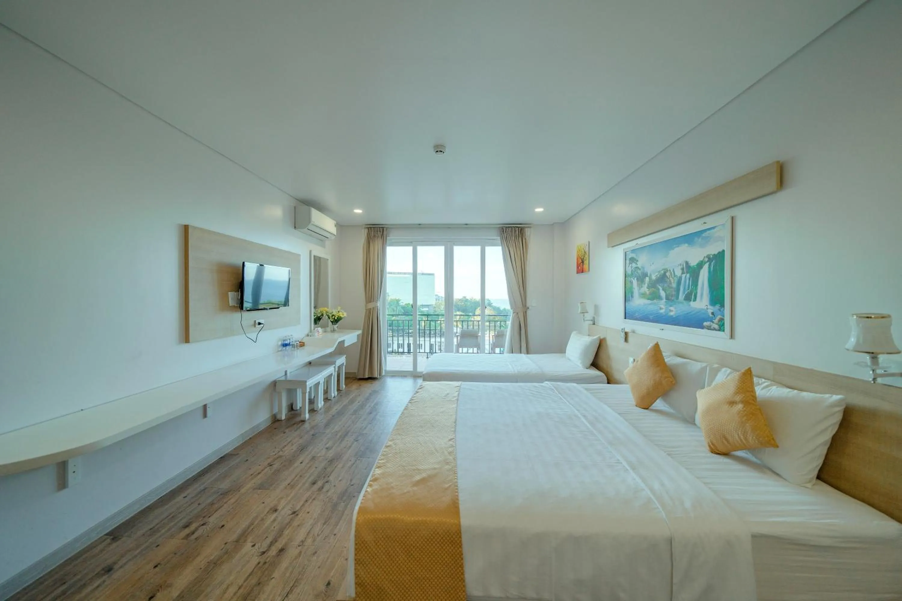 Bed in Summer Dream Hotel