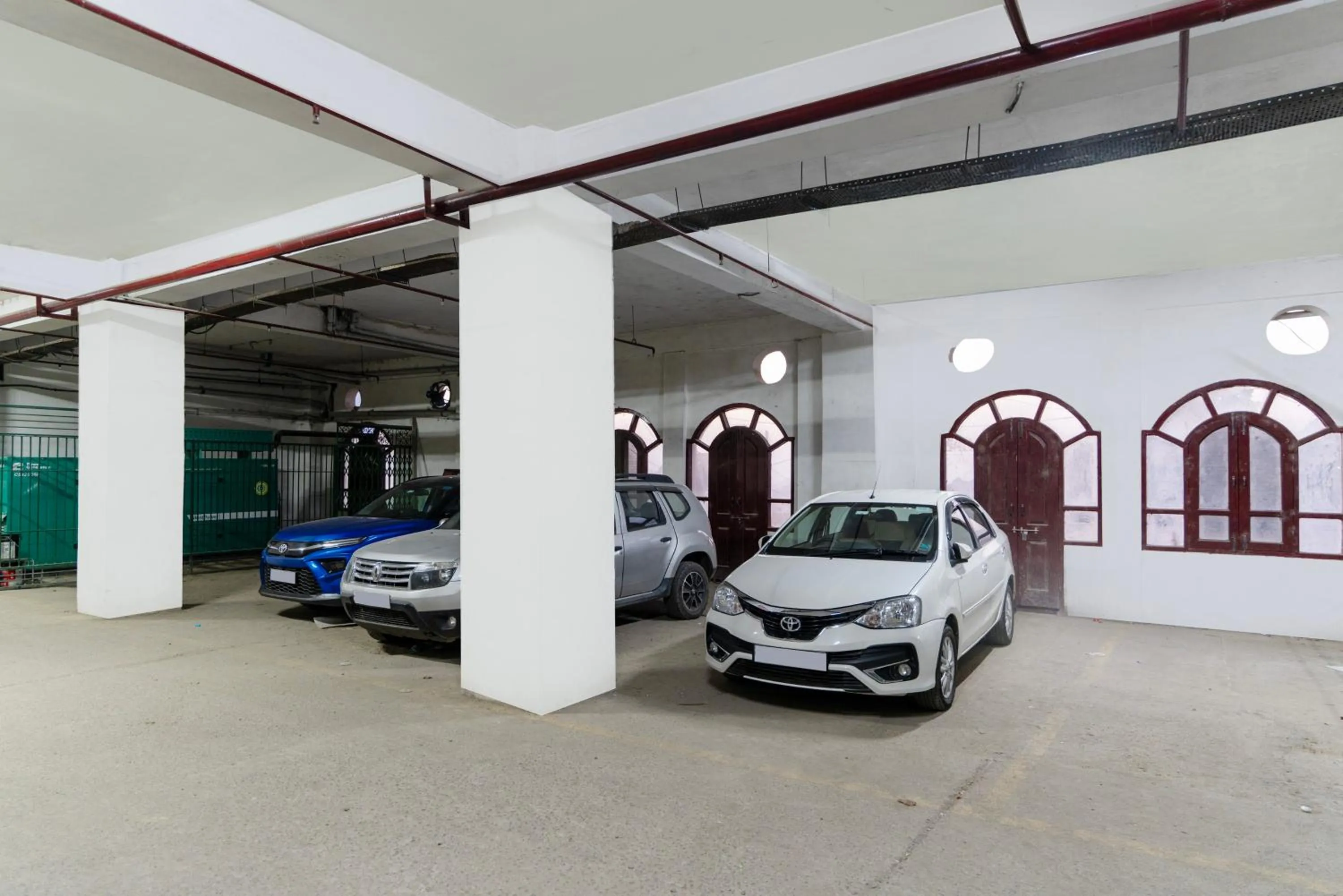 Parking in Treebo Anand The Mall Solan