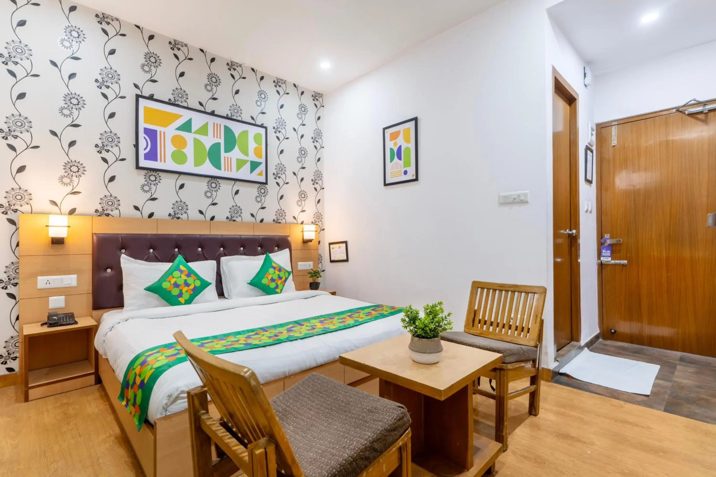 Bedroom, Bed in Treebo Anand The Mall Solan Bedroom, Bed in Treebo Anand The Mall Solan