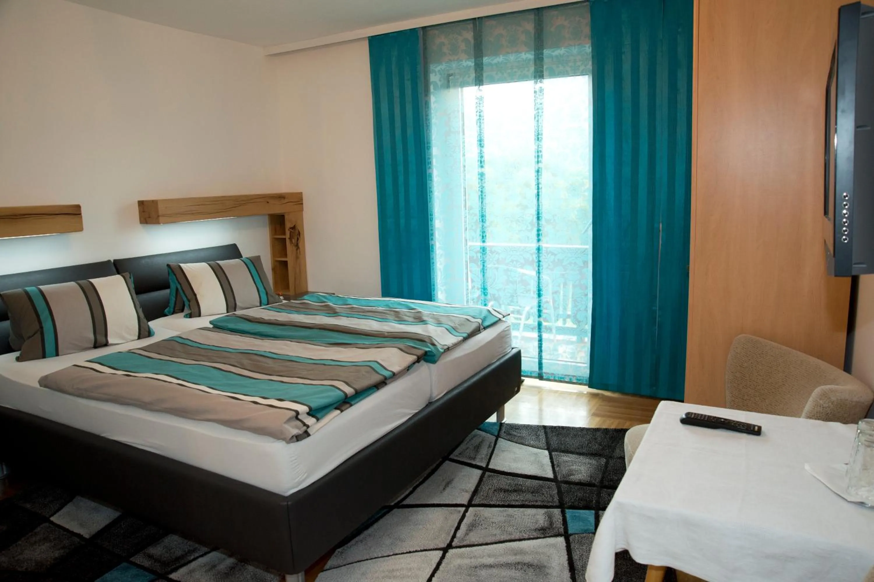 Day, Bed in Haus Rattenböck