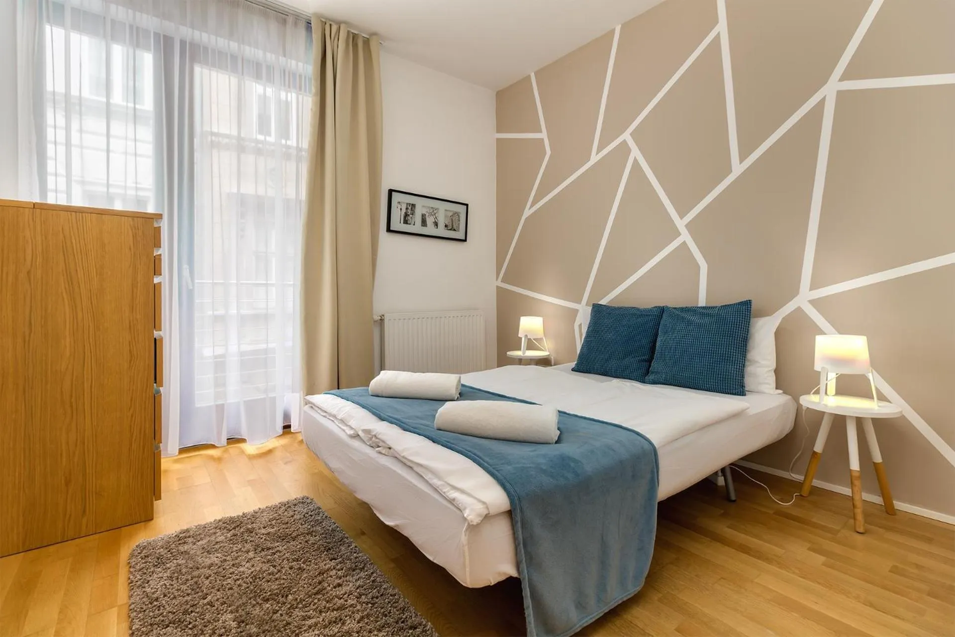 Bed in Quality Point Apartments 0-24 reception