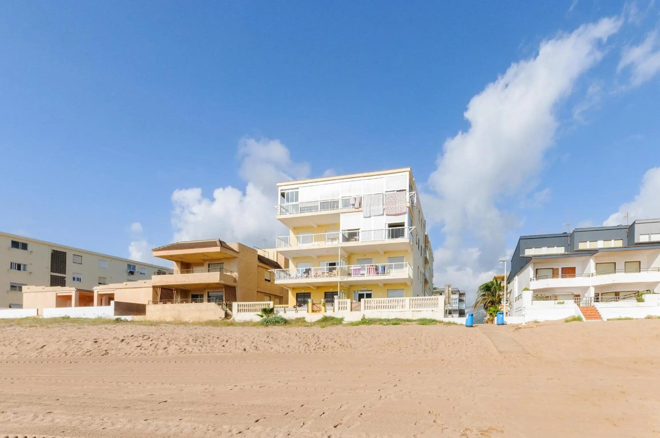 Property building in Turia