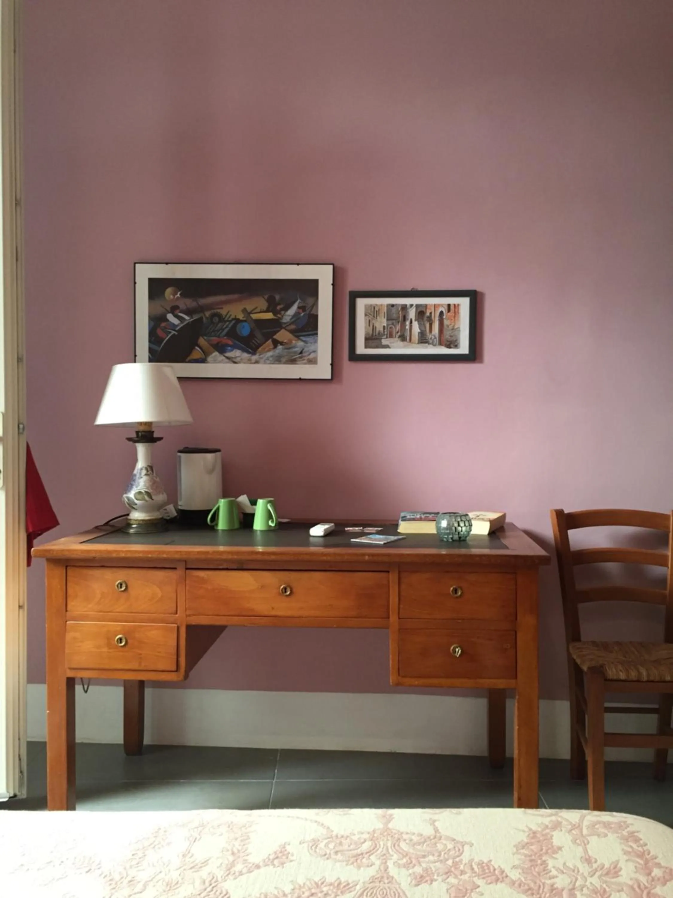 Decorative detail in B&B Case a San Matteo