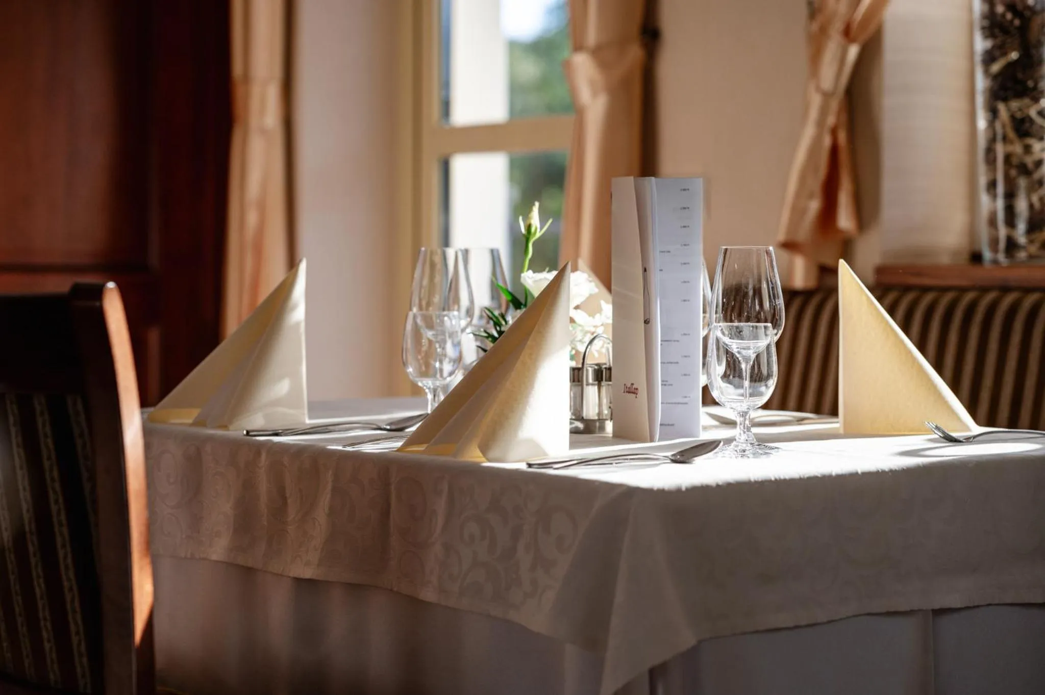 Restaurant/places to eat in Calimbra Wellness Hotel Superior