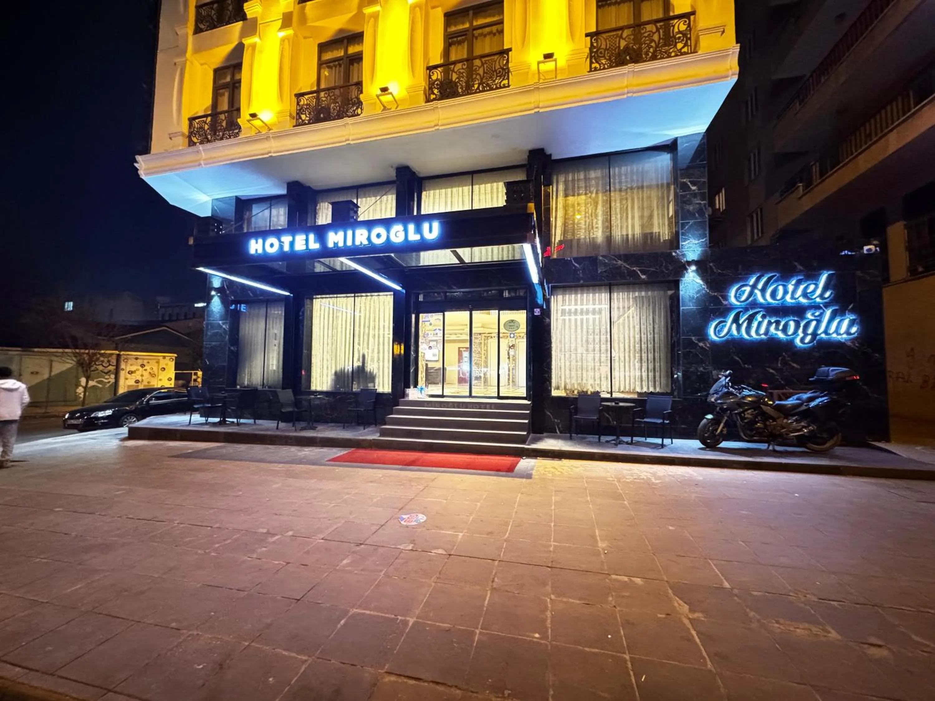 Facade/entrance in Miroglu Hotel