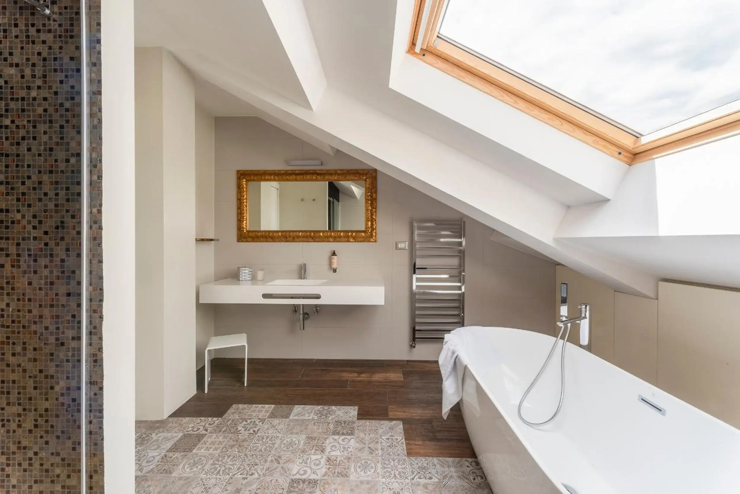 Bathroom in Hotel Doriguzzi Bathroom in Hotel Doriguzzi