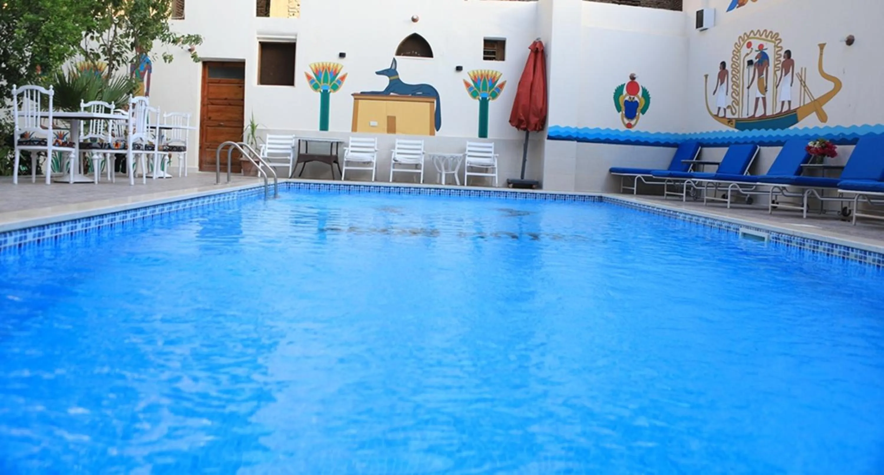Swimming pool in Amon Hotel