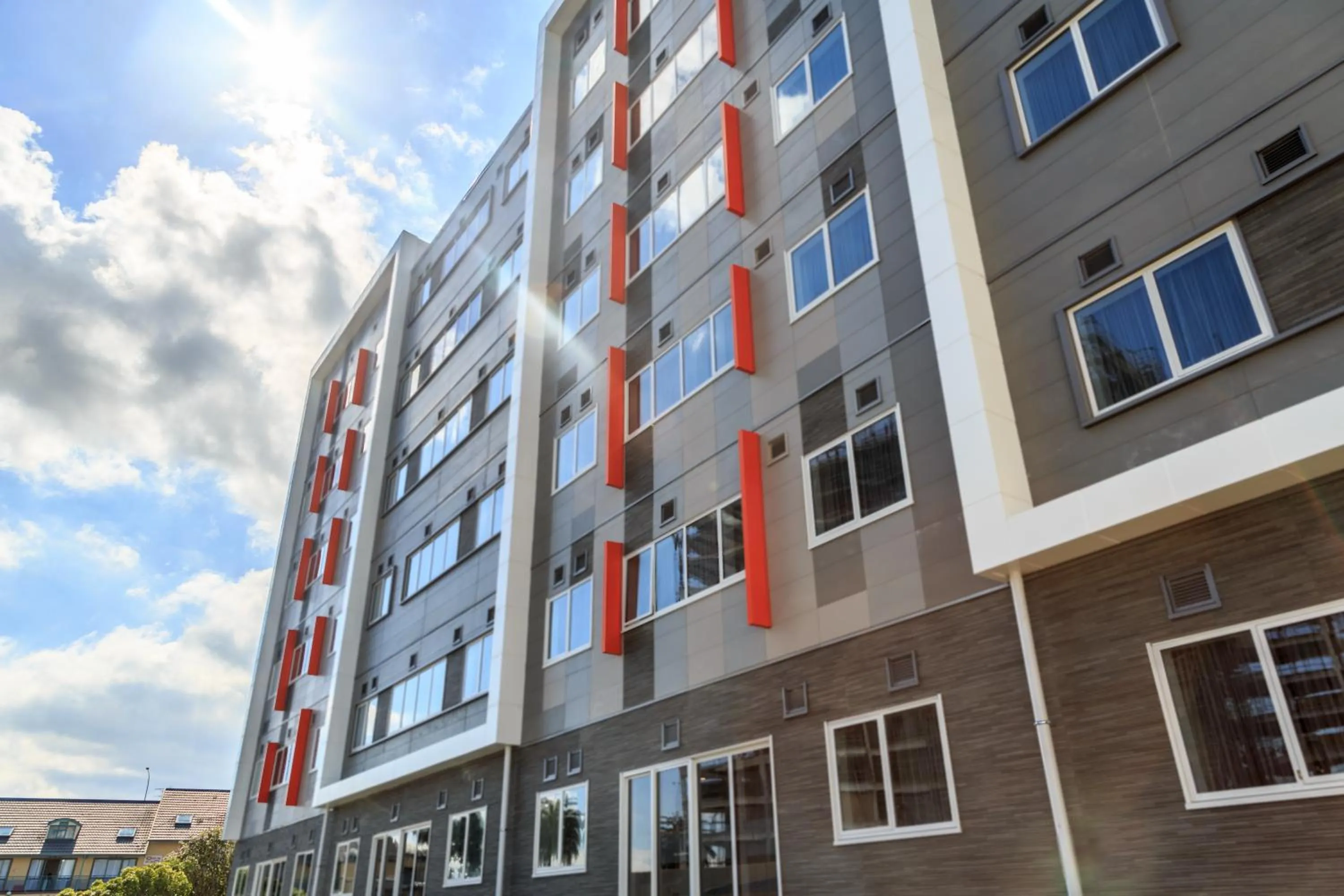 Property building in The Sebel Auckland Manukau