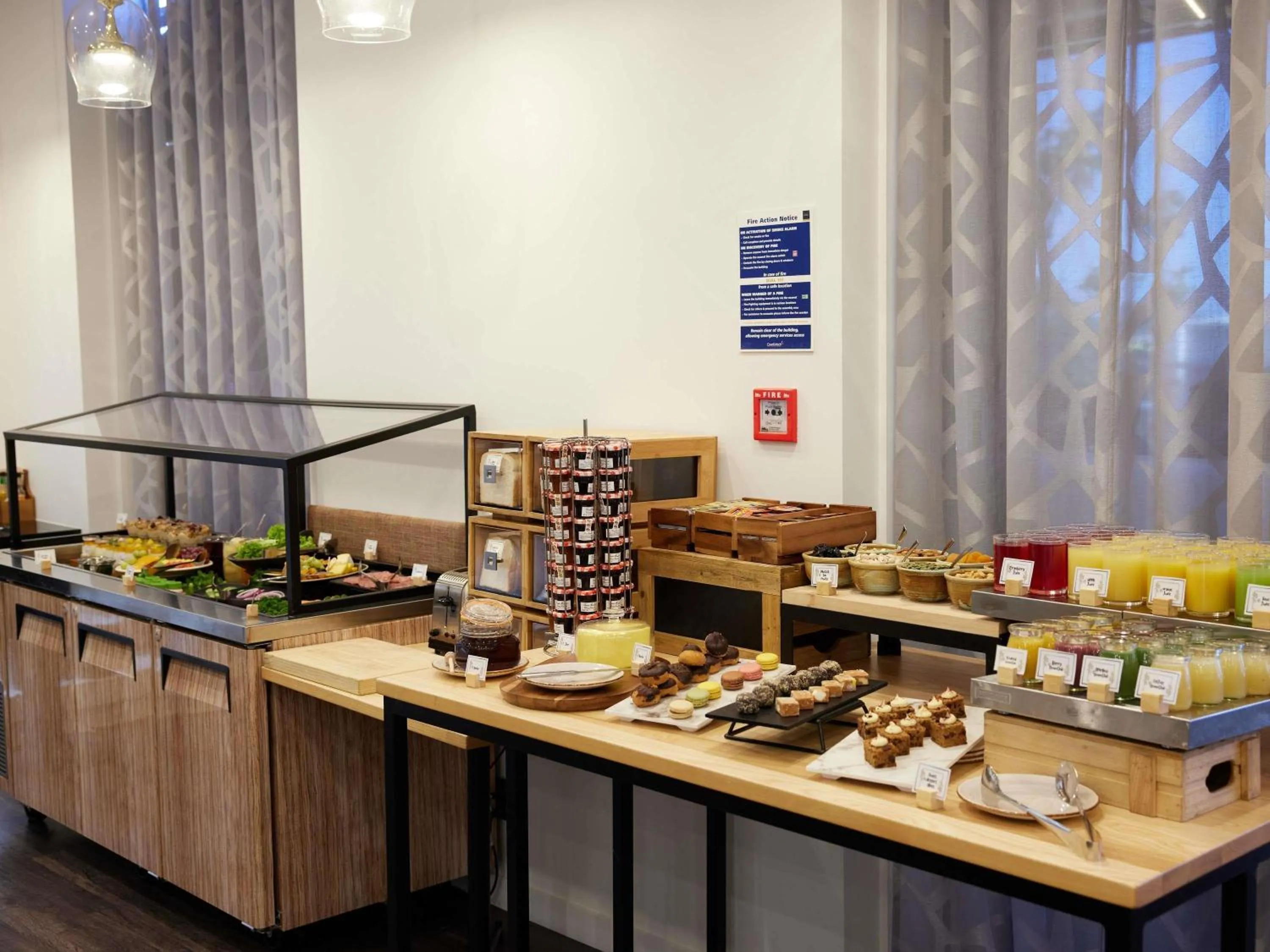 Breakfast in The Sebel Auckland Manukau