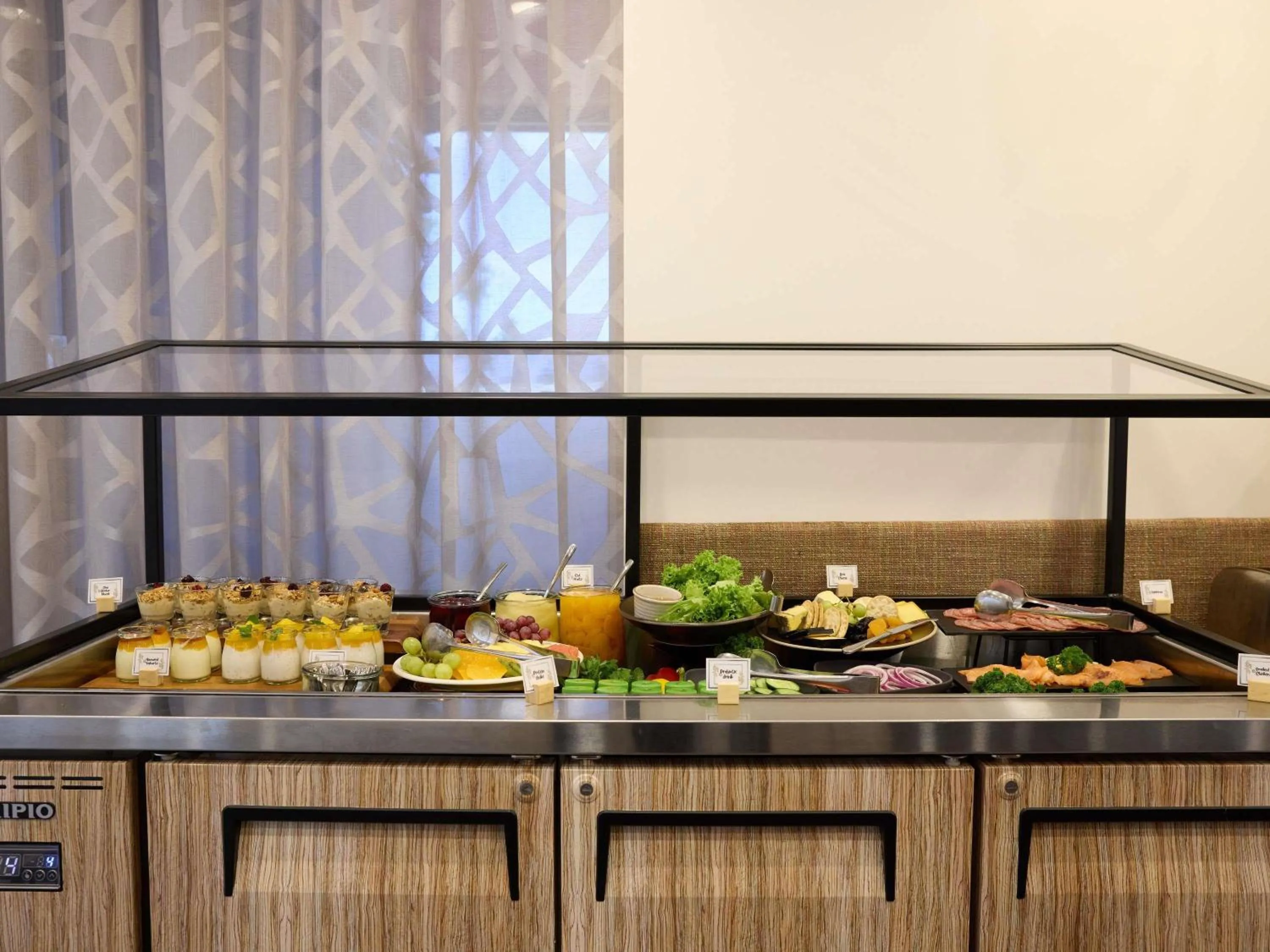 Breakfast in The Sebel Auckland Manukau