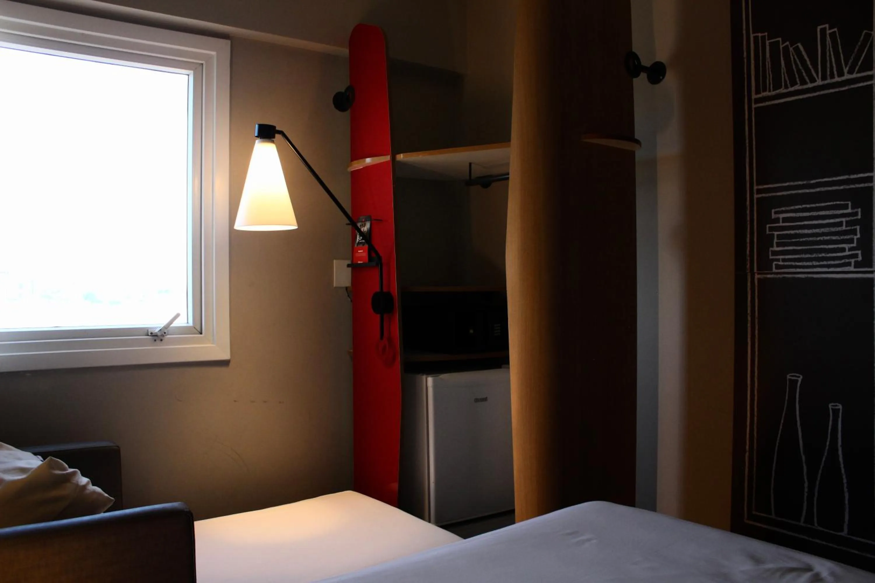 Bedroom, Bed in ibis Natal