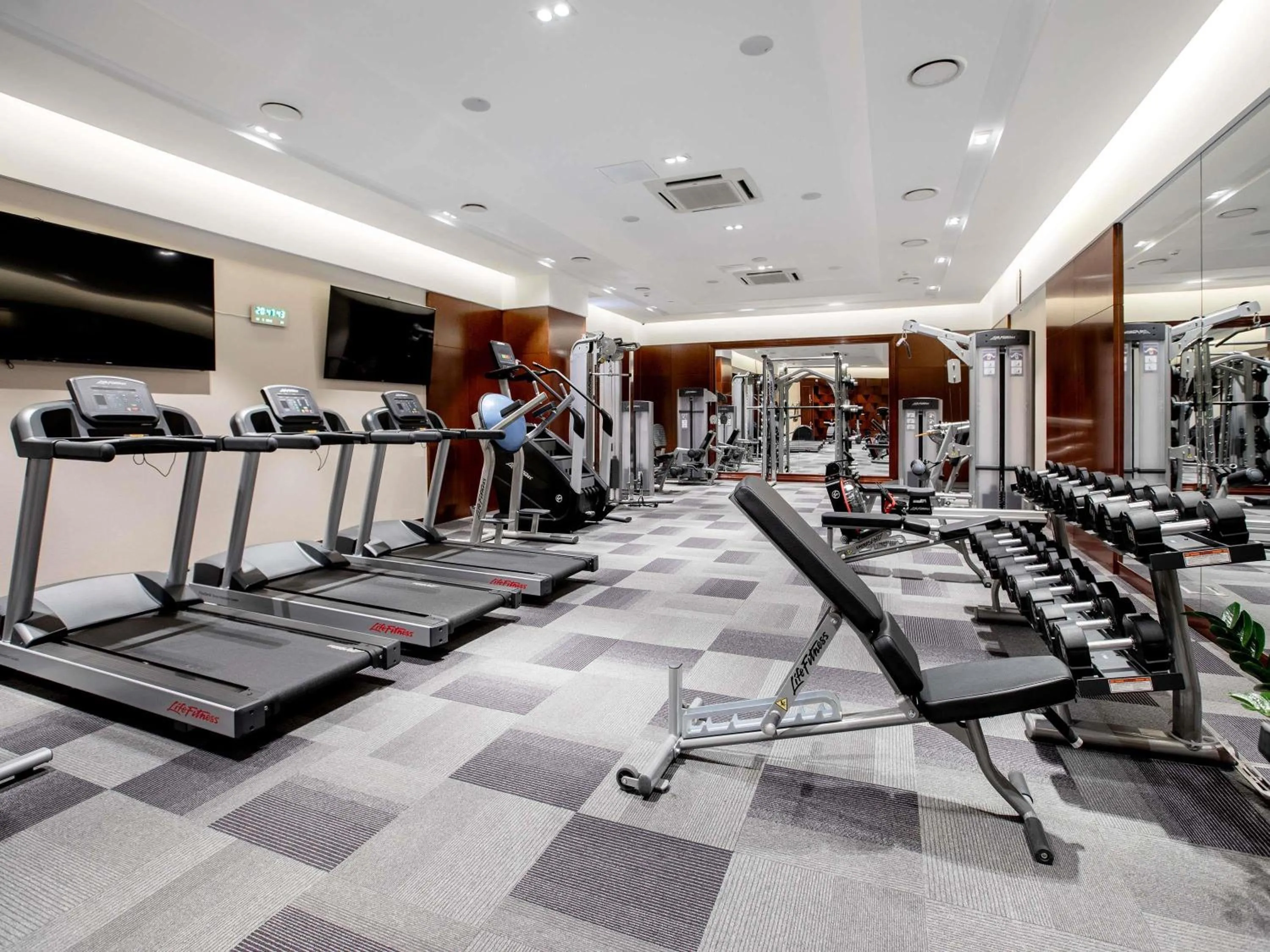 Fitness centre/facilities in Novotel Ulaanbaatar