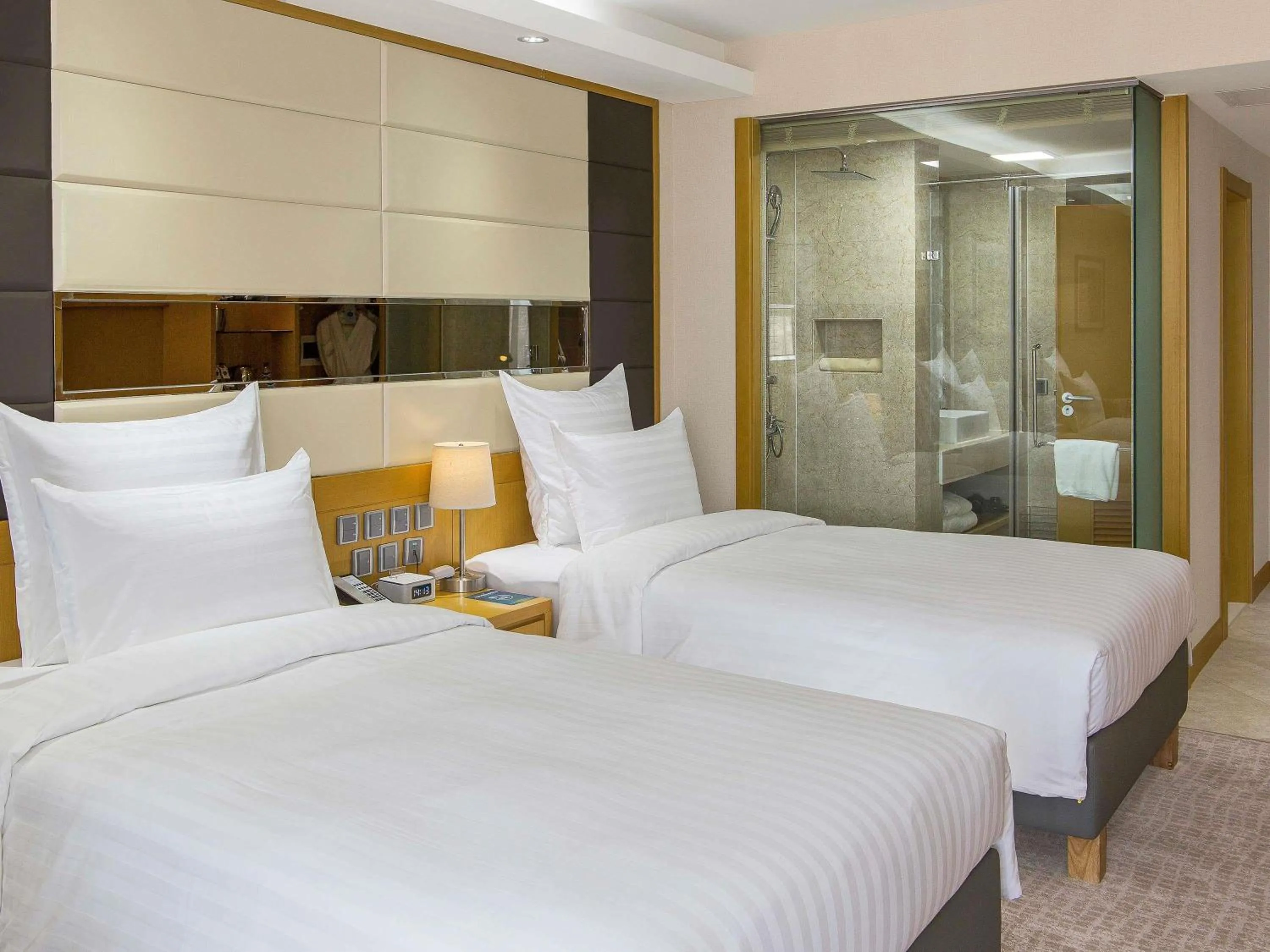 Bedroom, Bed in Novotel Ulaanbaatar