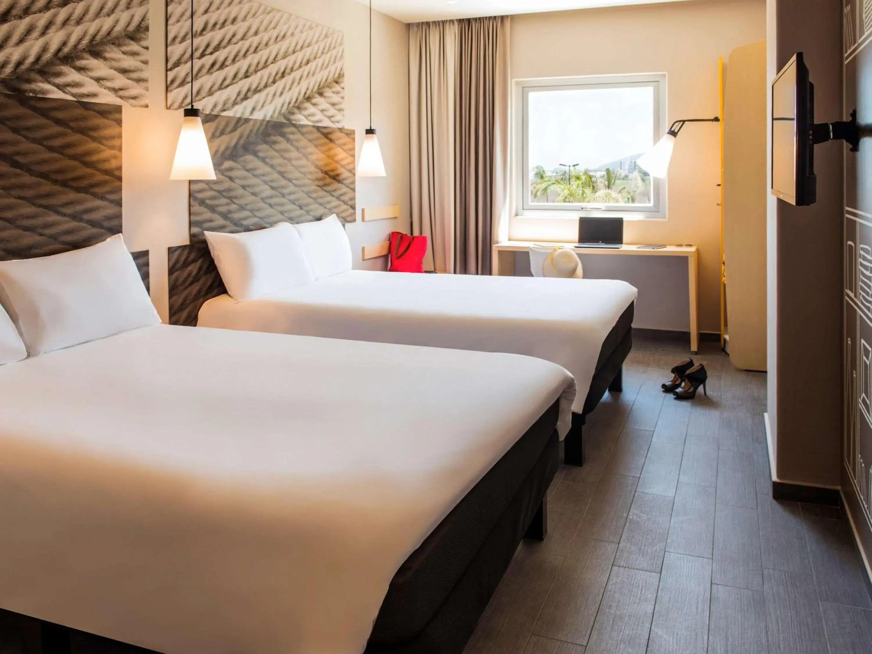 Bedroom, Bed in Ibis Mazatlan Marina Bedroom, Bed in Ibis Mazatlan Marina