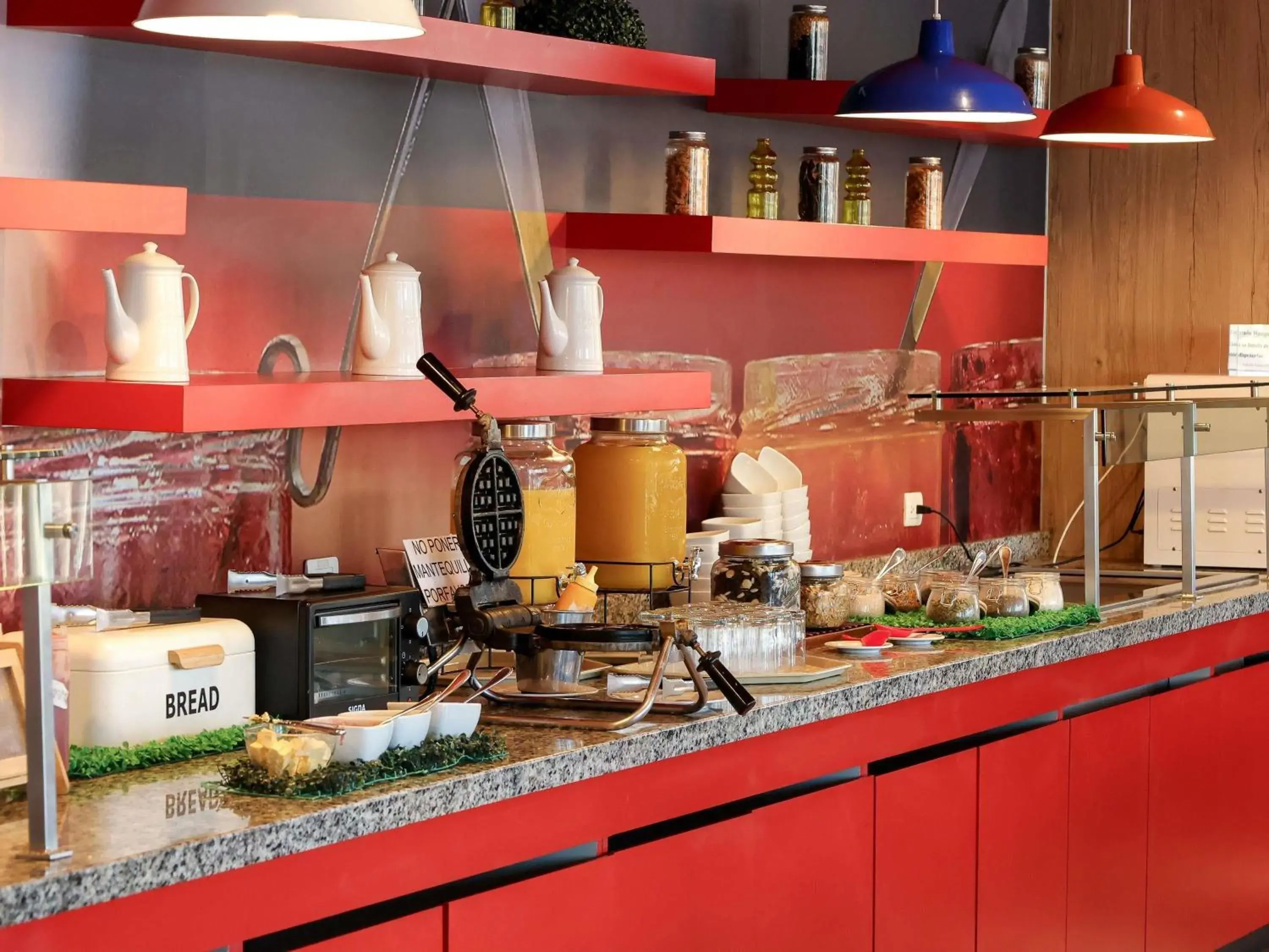 Restaurant/places to eat in Ibis Mazatlan Marina Restaurant/places to eat in Ibis Mazatlan Marina