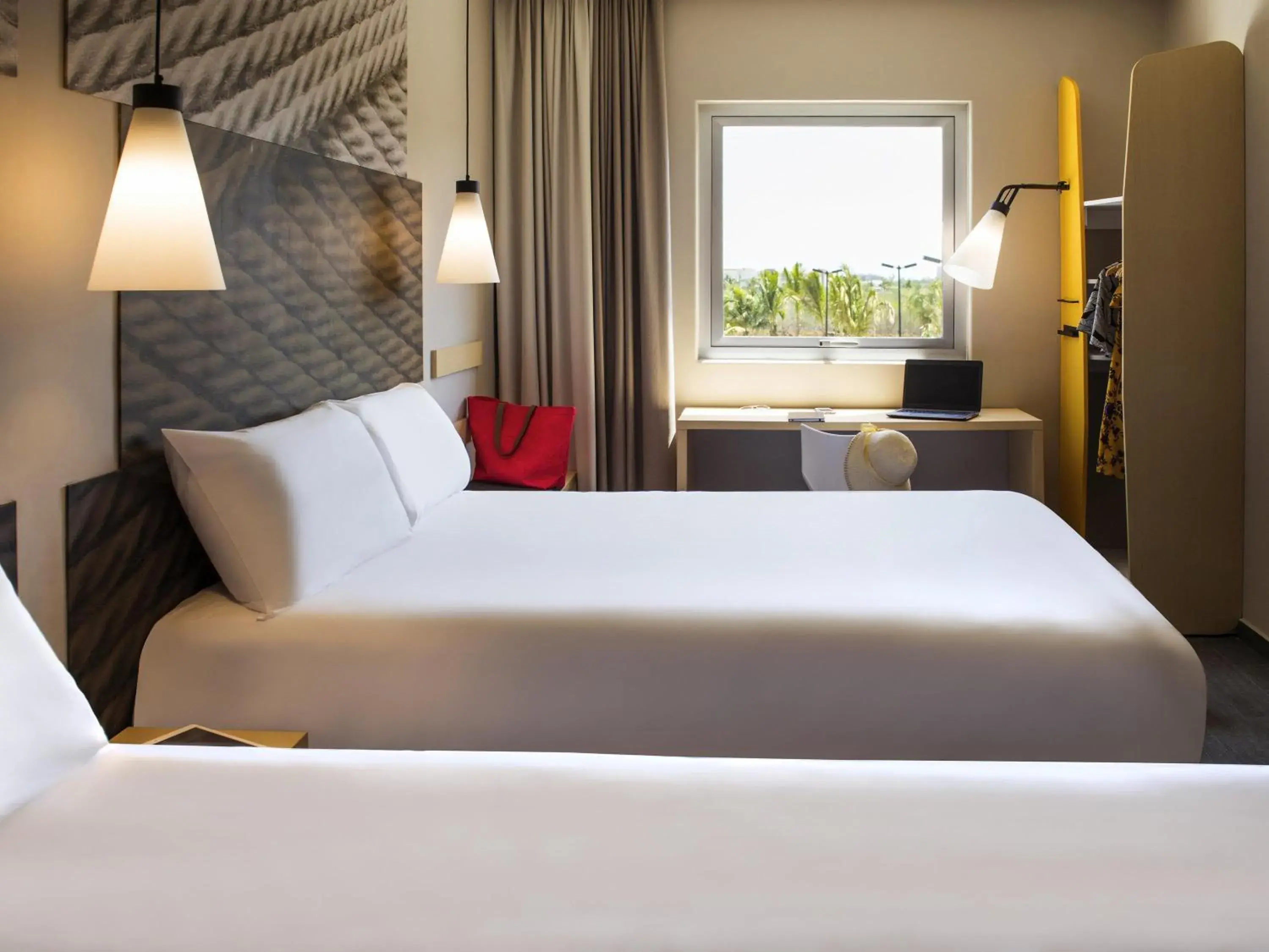 Bedroom, Bed in Ibis Mazatlan Marina Bedroom, Bed in Ibis Mazatlan Marina