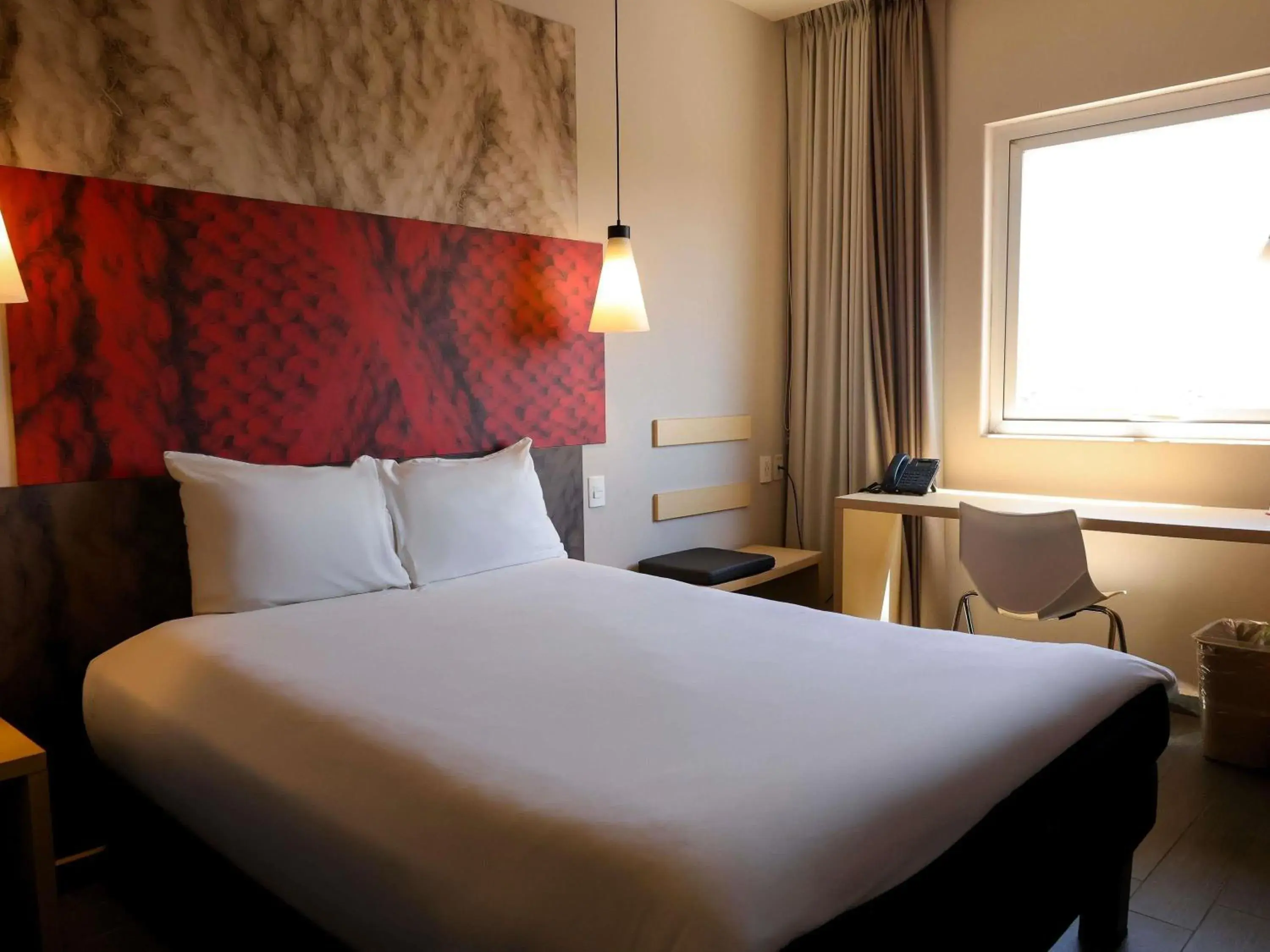 Property building, Bed in Ibis Mazatlan Marina Property building, Bed in Ibis Mazatlan Marina