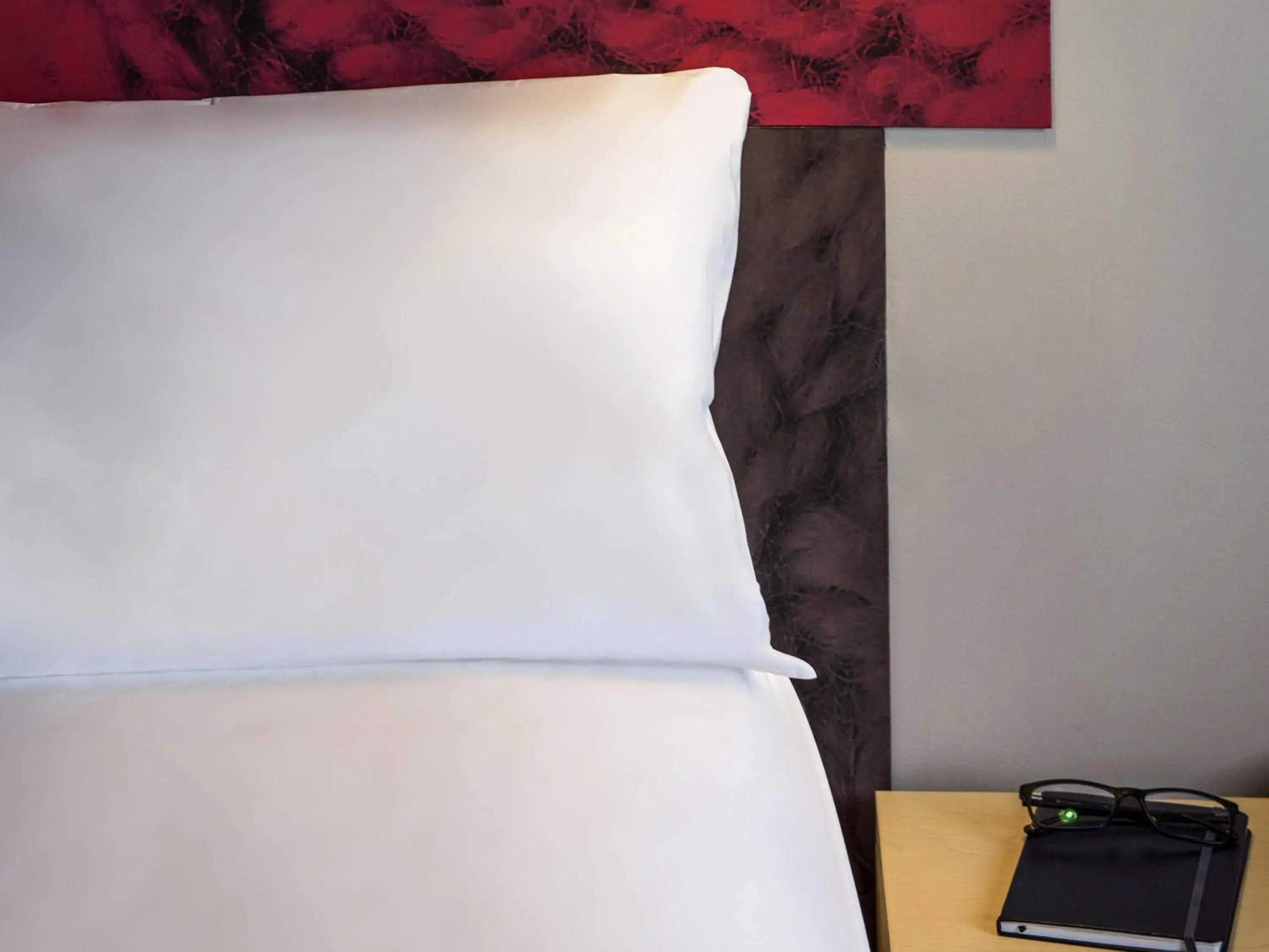 Bedroom, Bed in Ibis Mazatlan Marina Bedroom, Bed in Ibis Mazatlan Marina