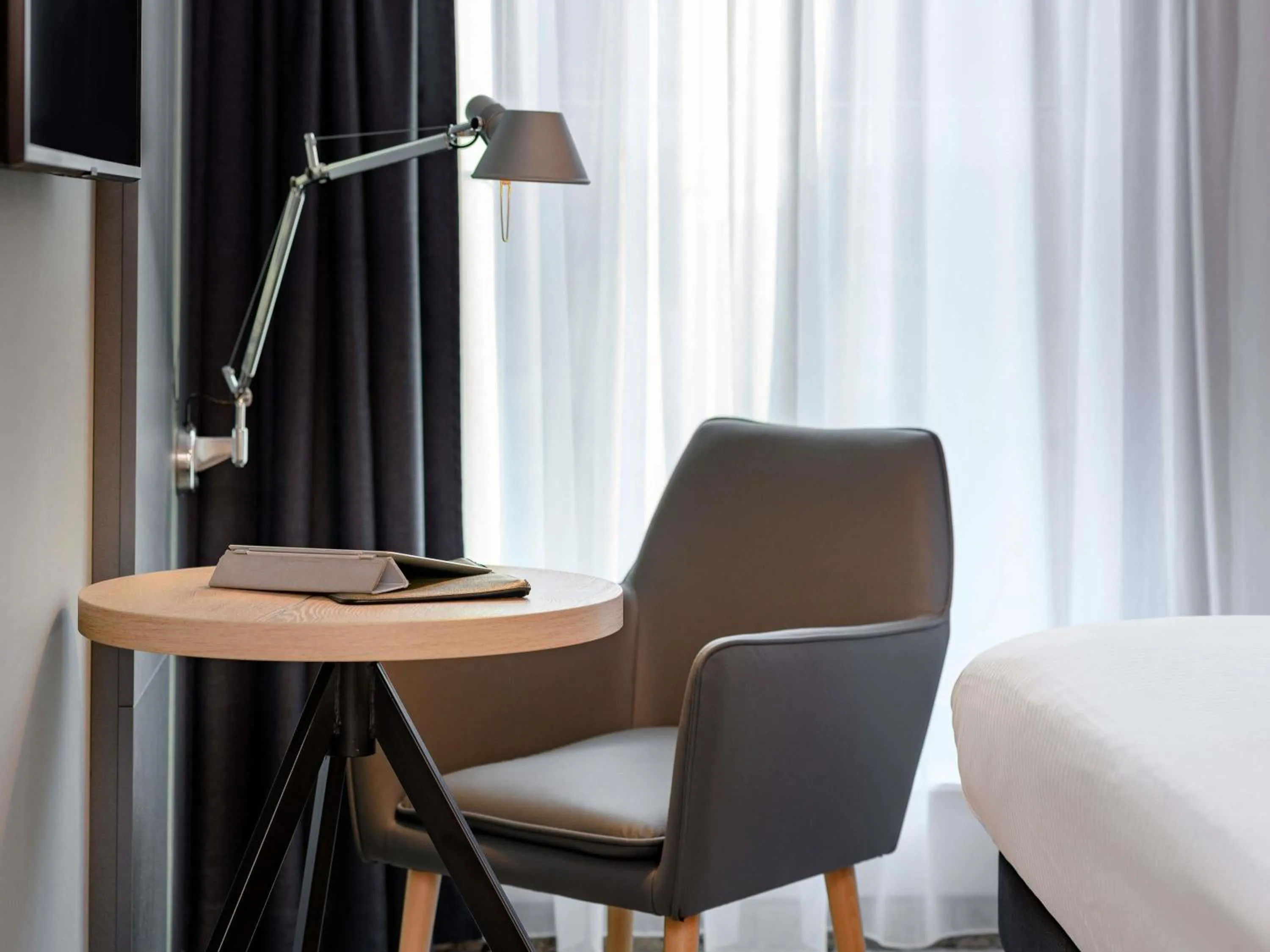 Bedroom, Bed in ibis Styles Bamberg