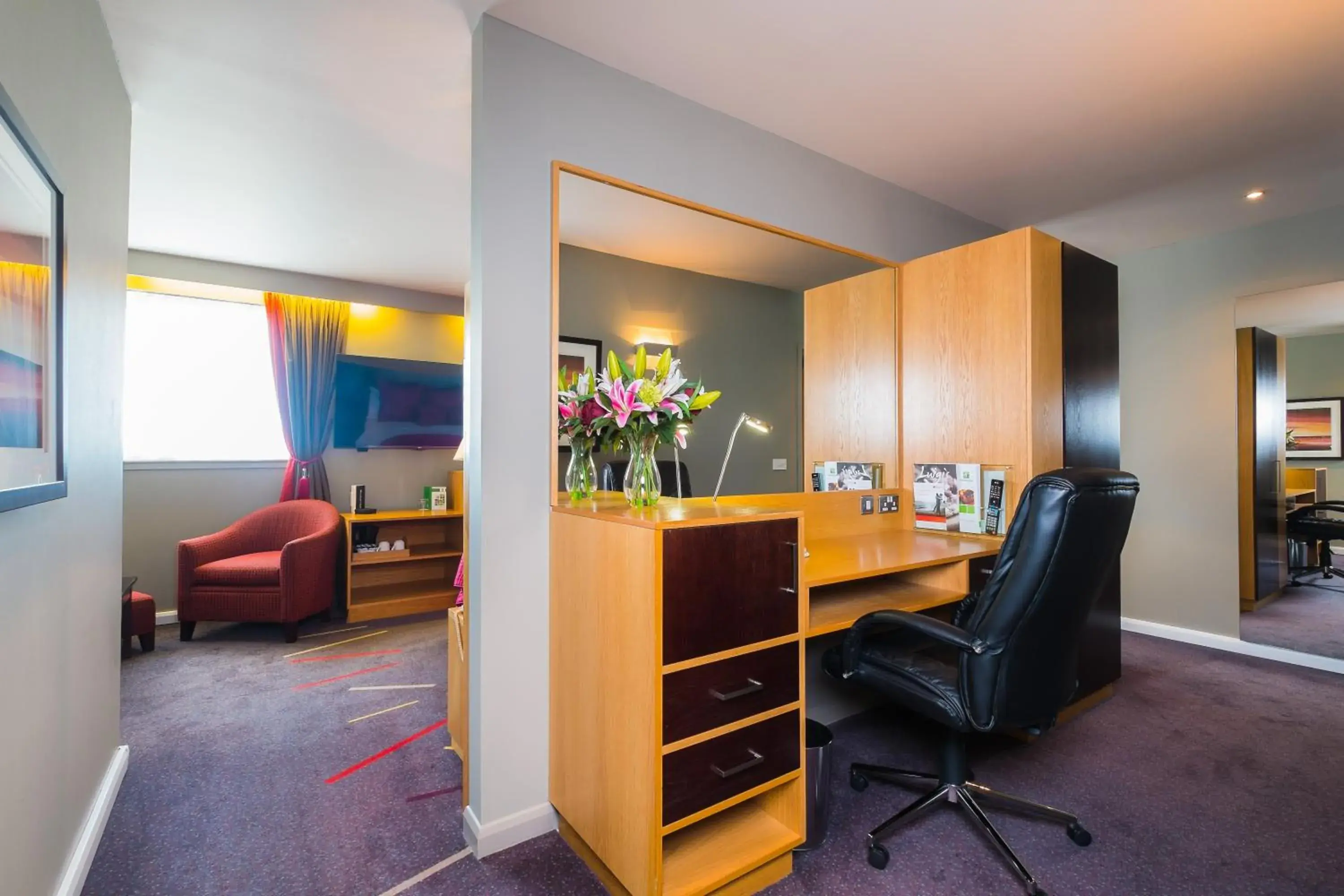 Photo of the whole room in Holiday Inn Aberdeen West by IHG Photo of the whole room in Holiday Inn Aberdeen West by IHG