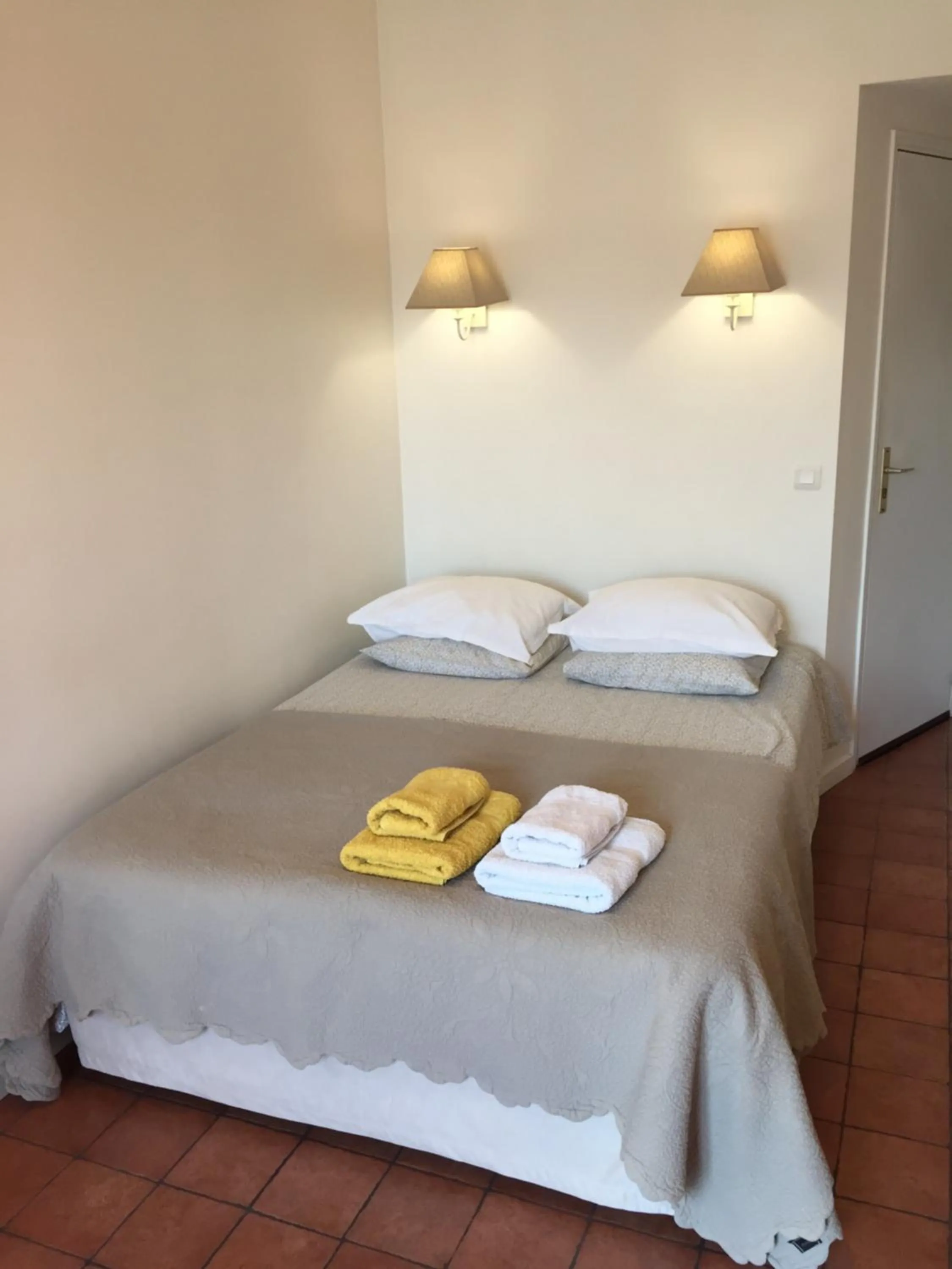 Bed in Studios Floreal