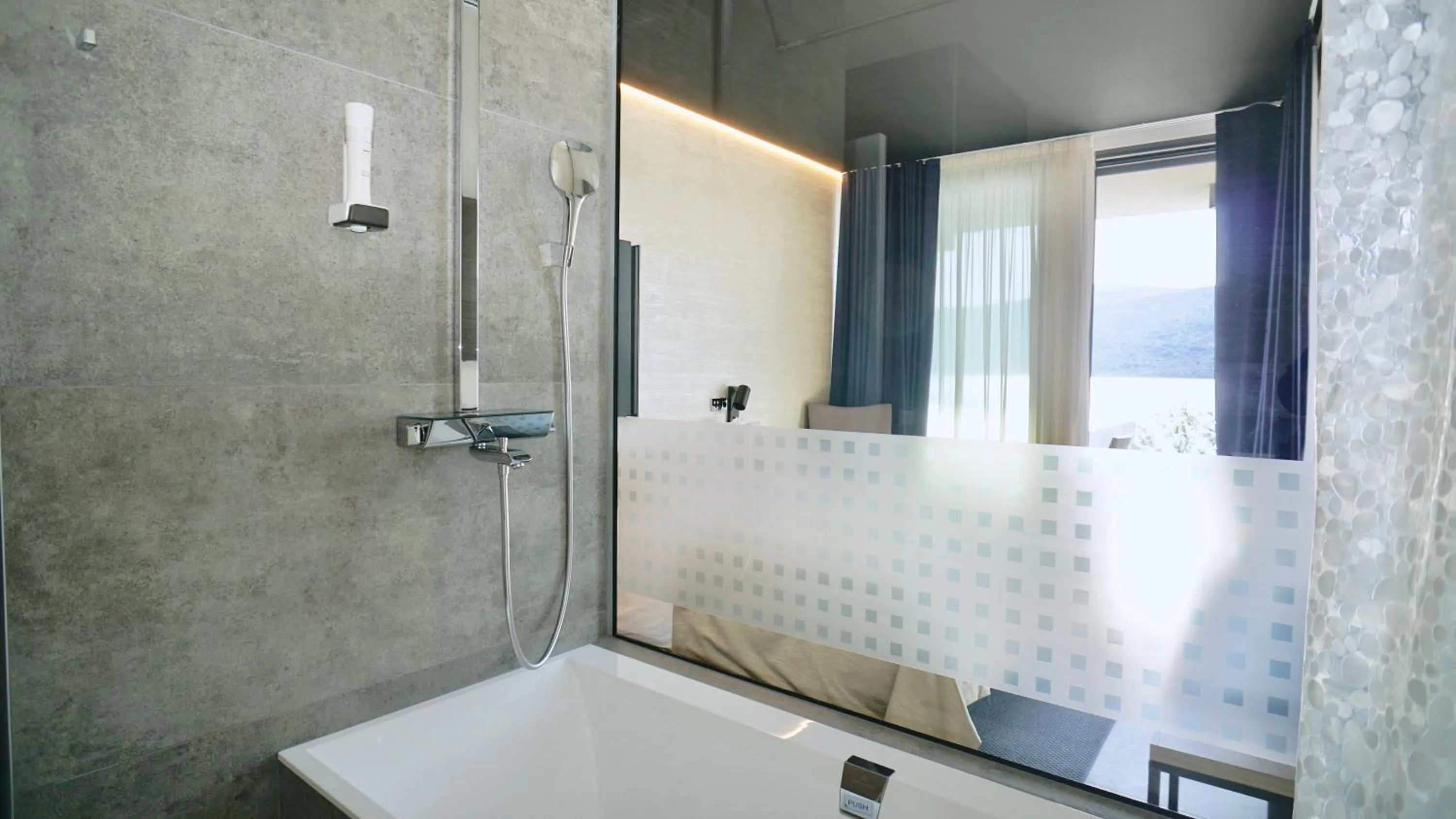 Bathroom in Sky Beach Aparthotel