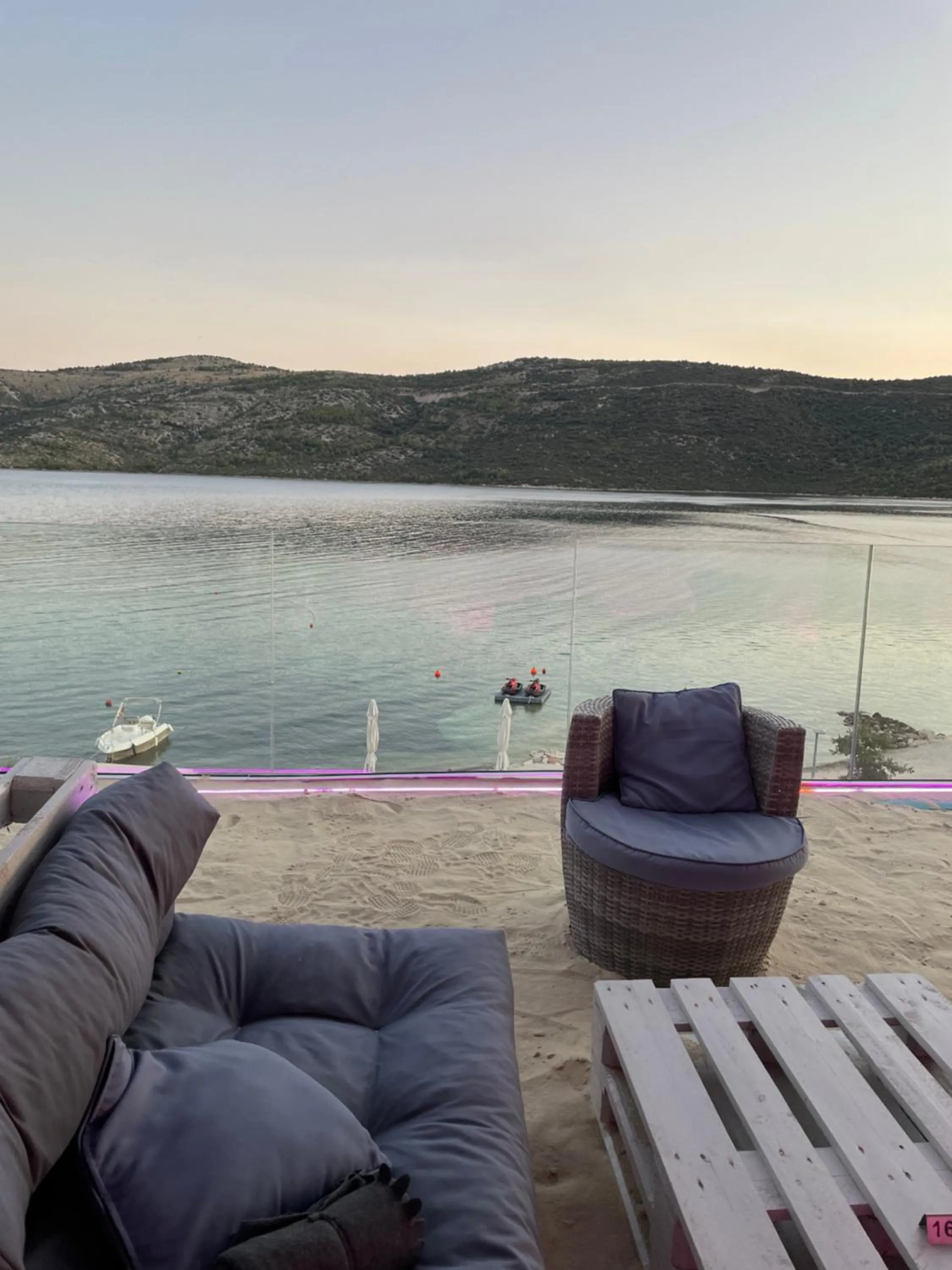 Restaurant/places to eat in Sky Beach Aparthotel