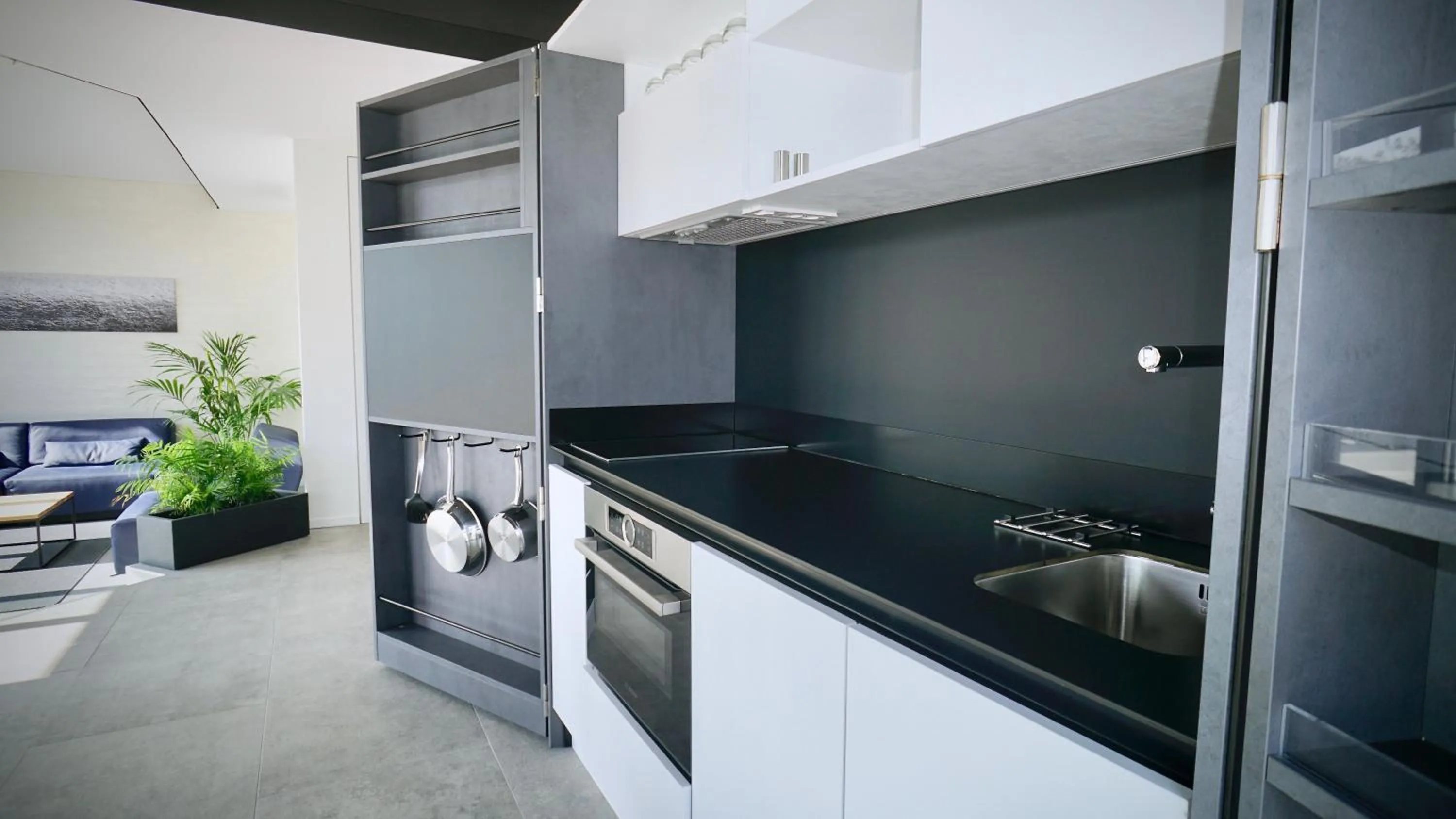 Kitchen or kitchenette in Sky Beach Aparthotel