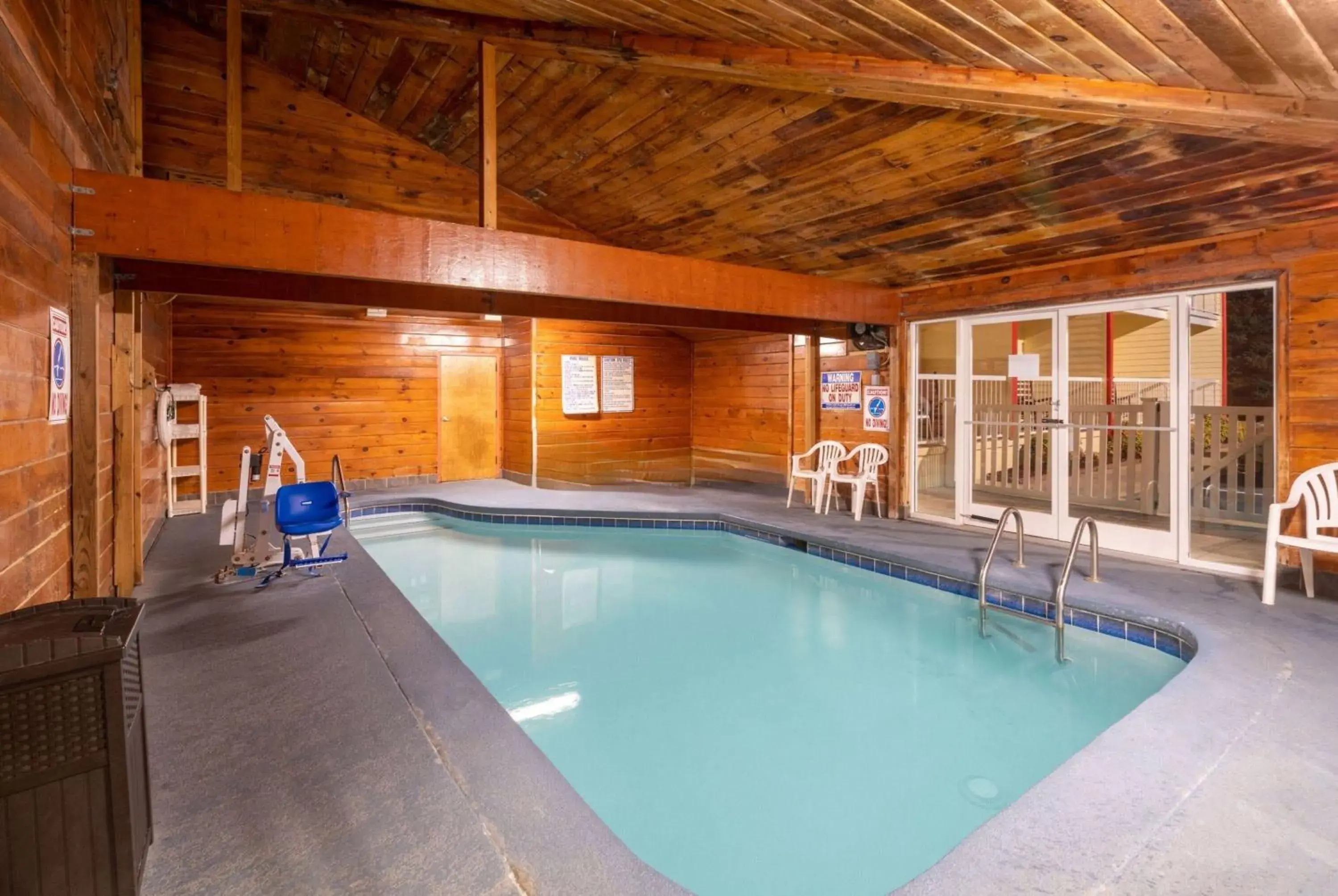 Pool view in Ramada by Wyndham Maggie Valley Pool view in Ramada by Wyndham Maggie Valley