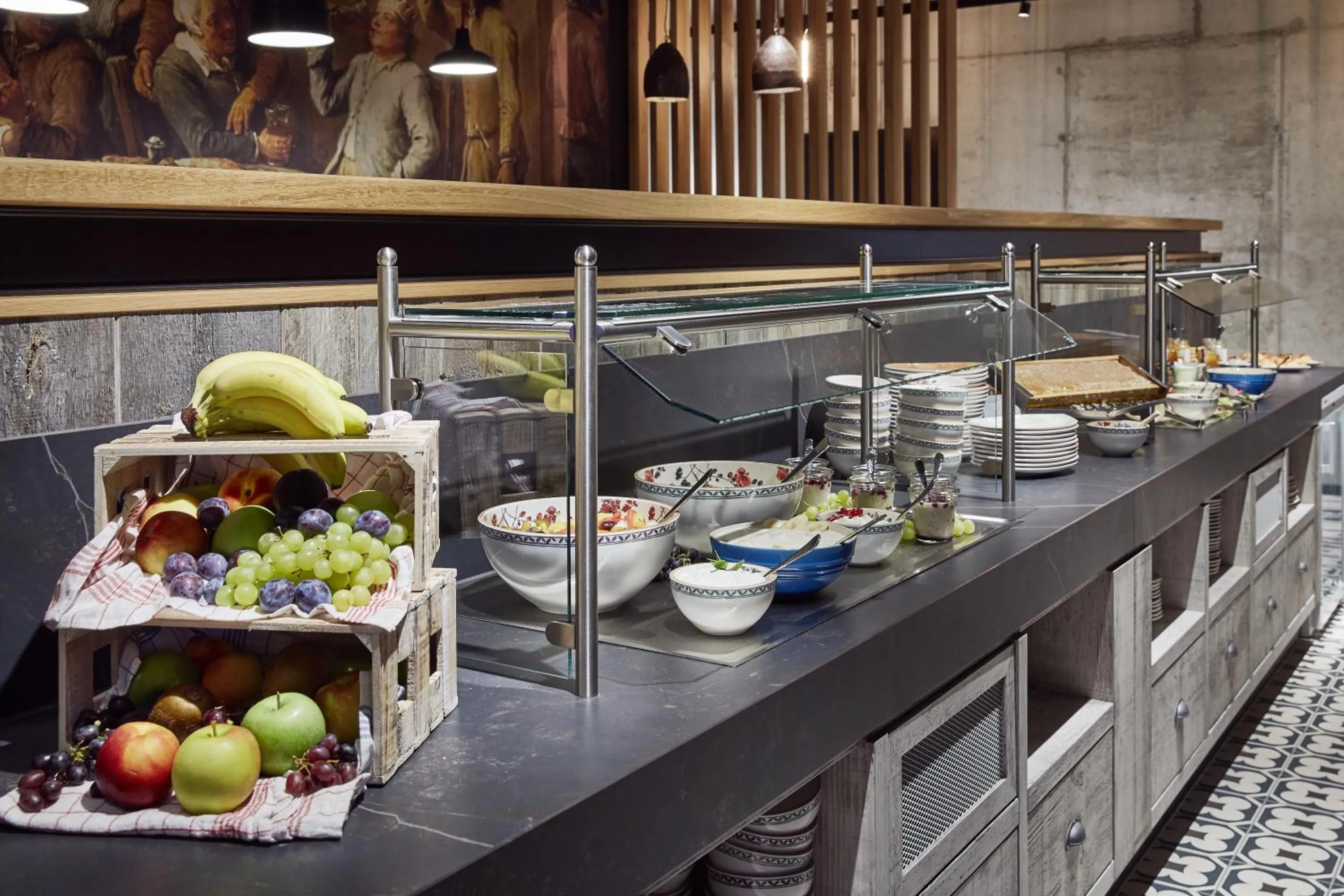 Restaurant/places to eat in Me and All Hotel Mainz, by Hyatt