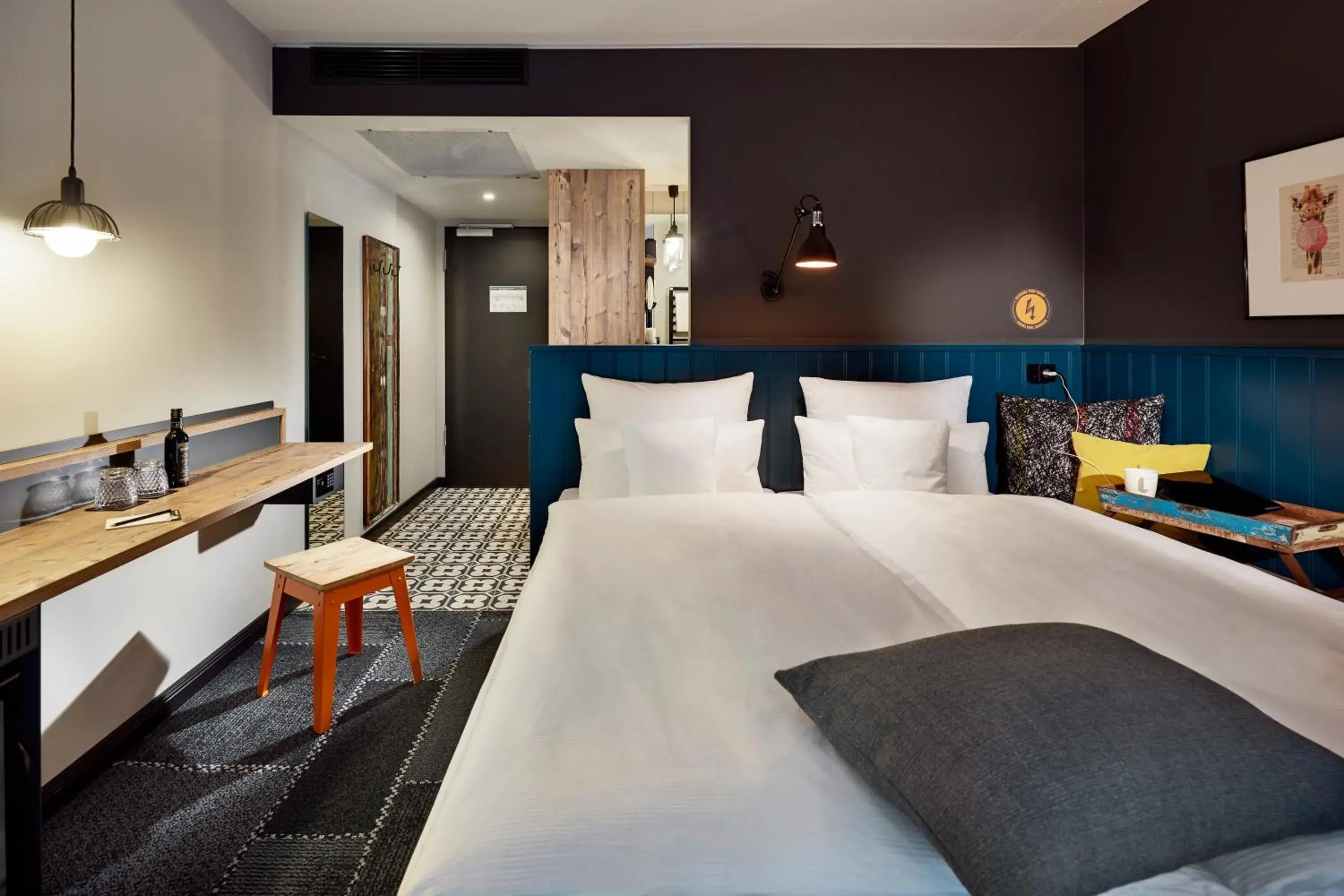 Deluxe Queen Room in Me and All Hotel Mainz, by Hyatt Deluxe Queen Room in Me and All Hotel Mainz, by Hyatt