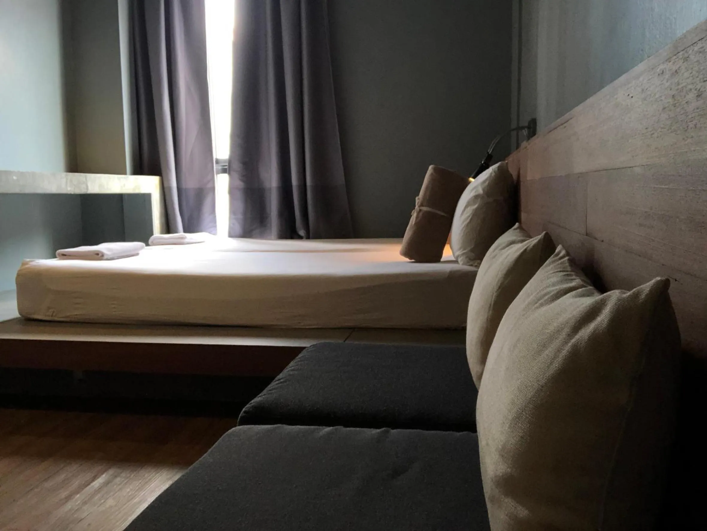 Bed in Yaksa Private