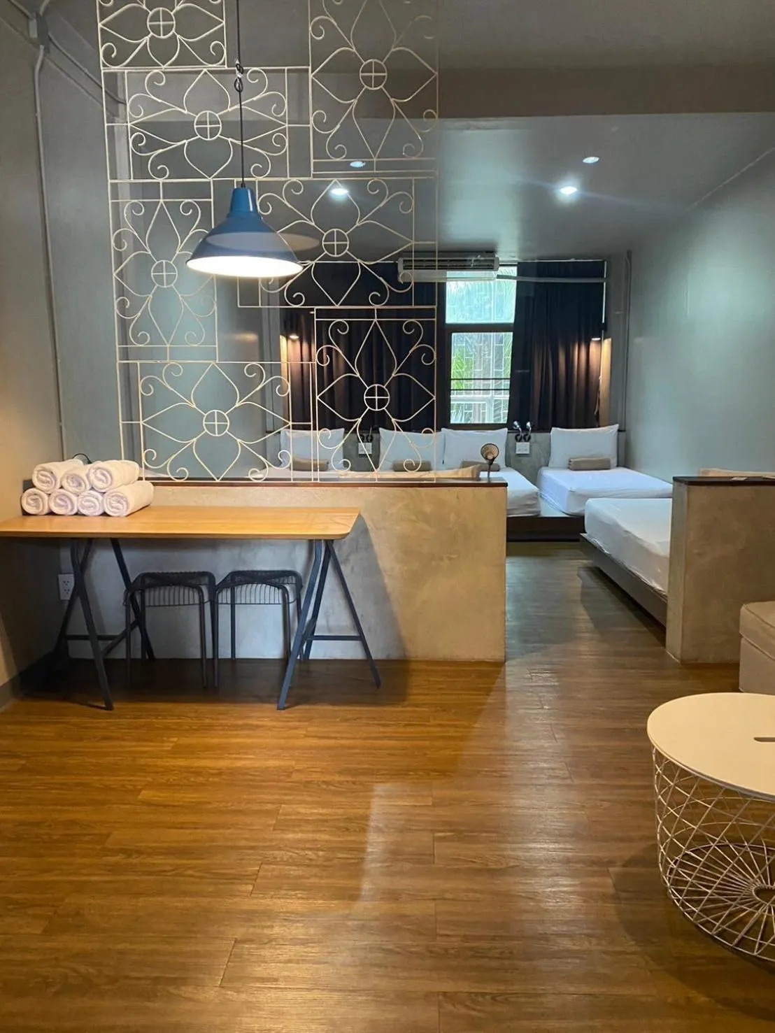 Bed in Yaksa Private