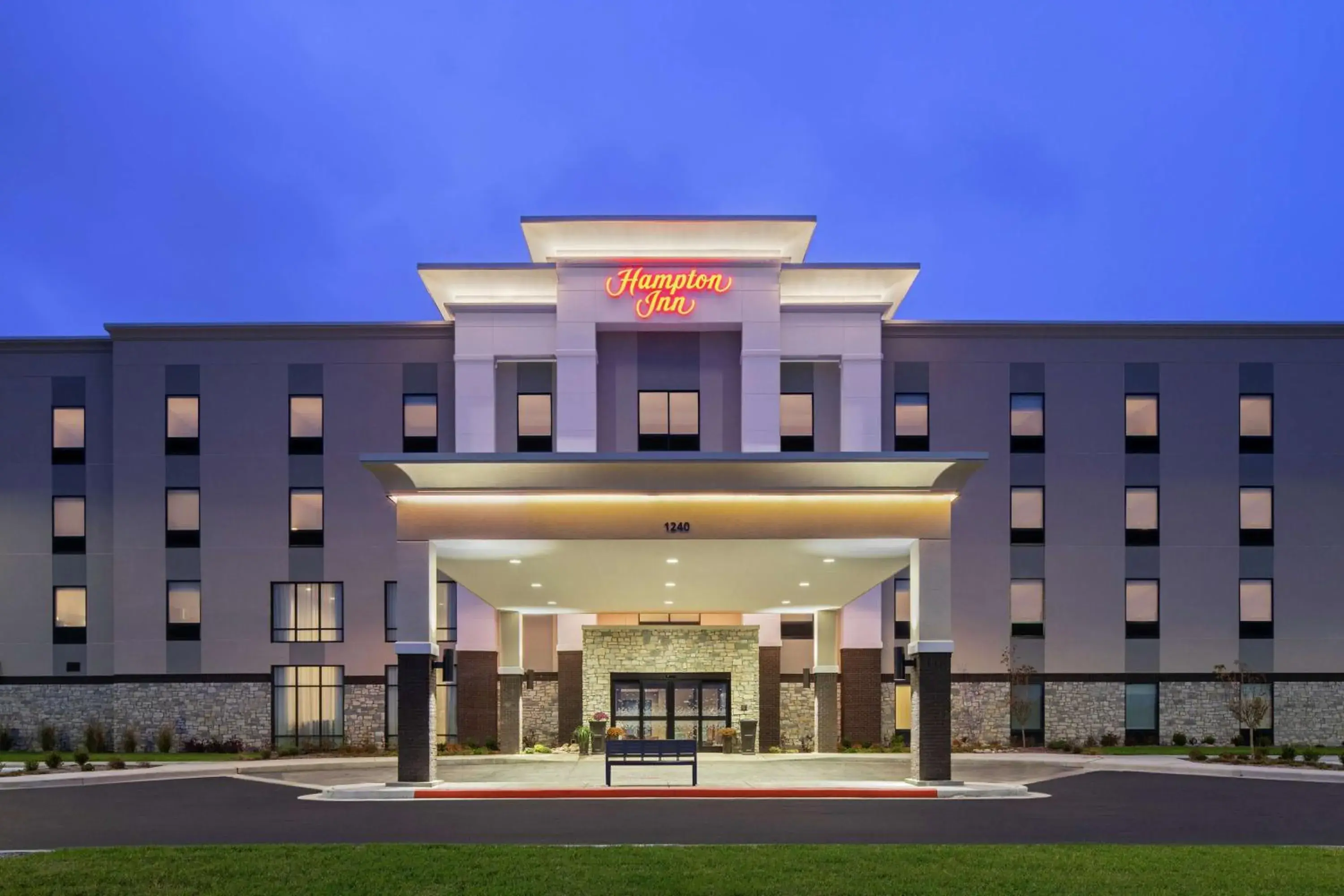 Property building in Hampton Inn Sikeston Property building in Hampton Inn Sikeston
