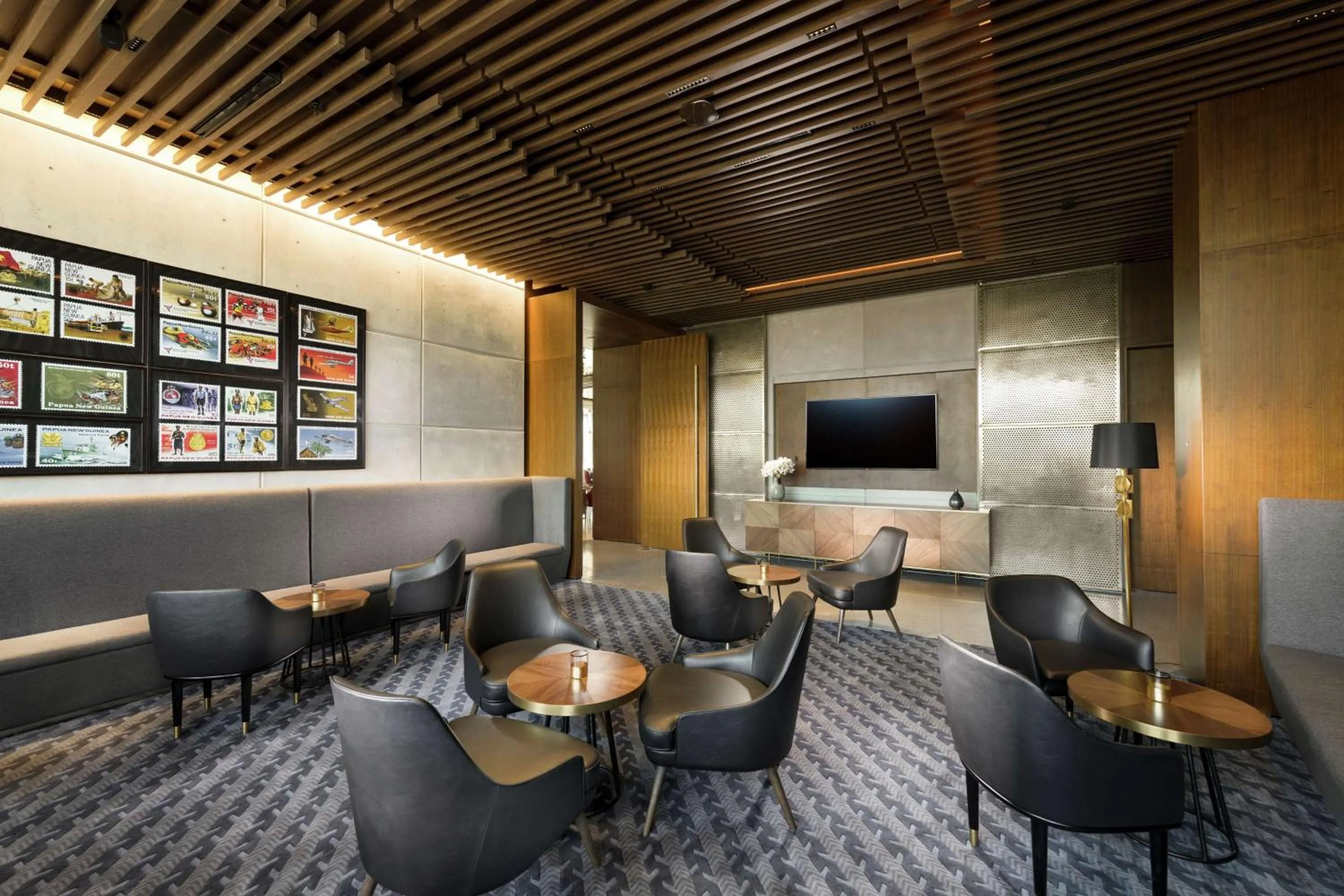 Lounge or bar in Hilton Port Moresby Hotel & Residences