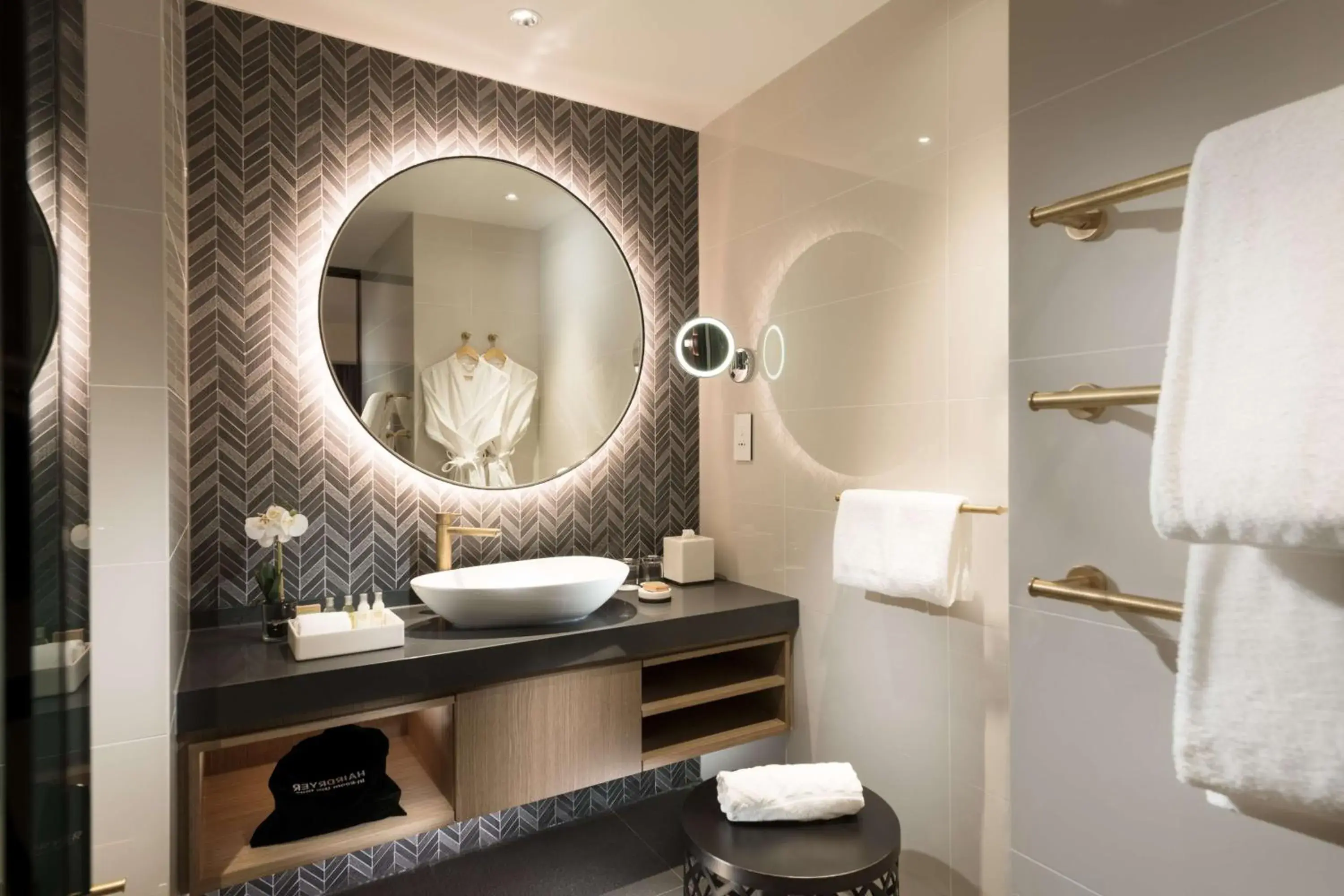 Bathroom in Hilton Port Moresby Hotel & Residences Bathroom in Hilton Port Moresby Hotel & Residences