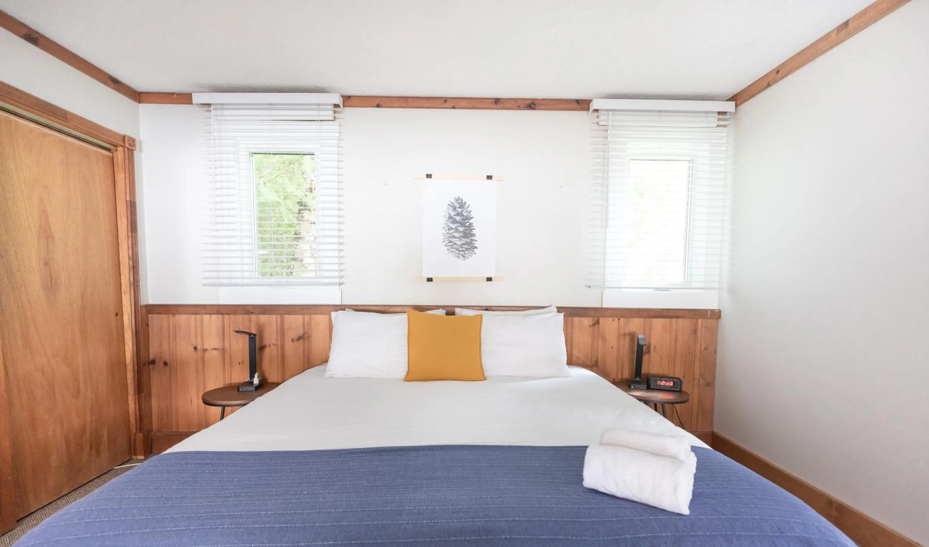 Bedroom, Bed in Bonnie View Inn