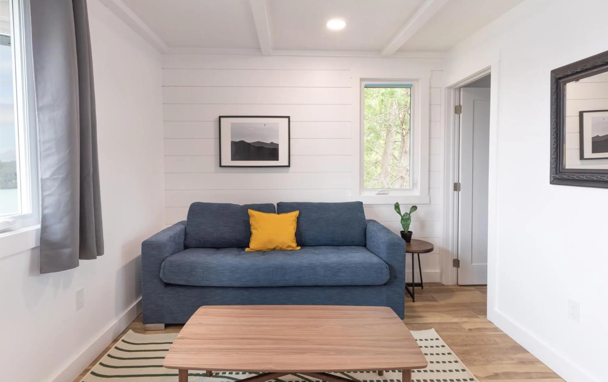 TV and multimedia in Bonnie View Inn