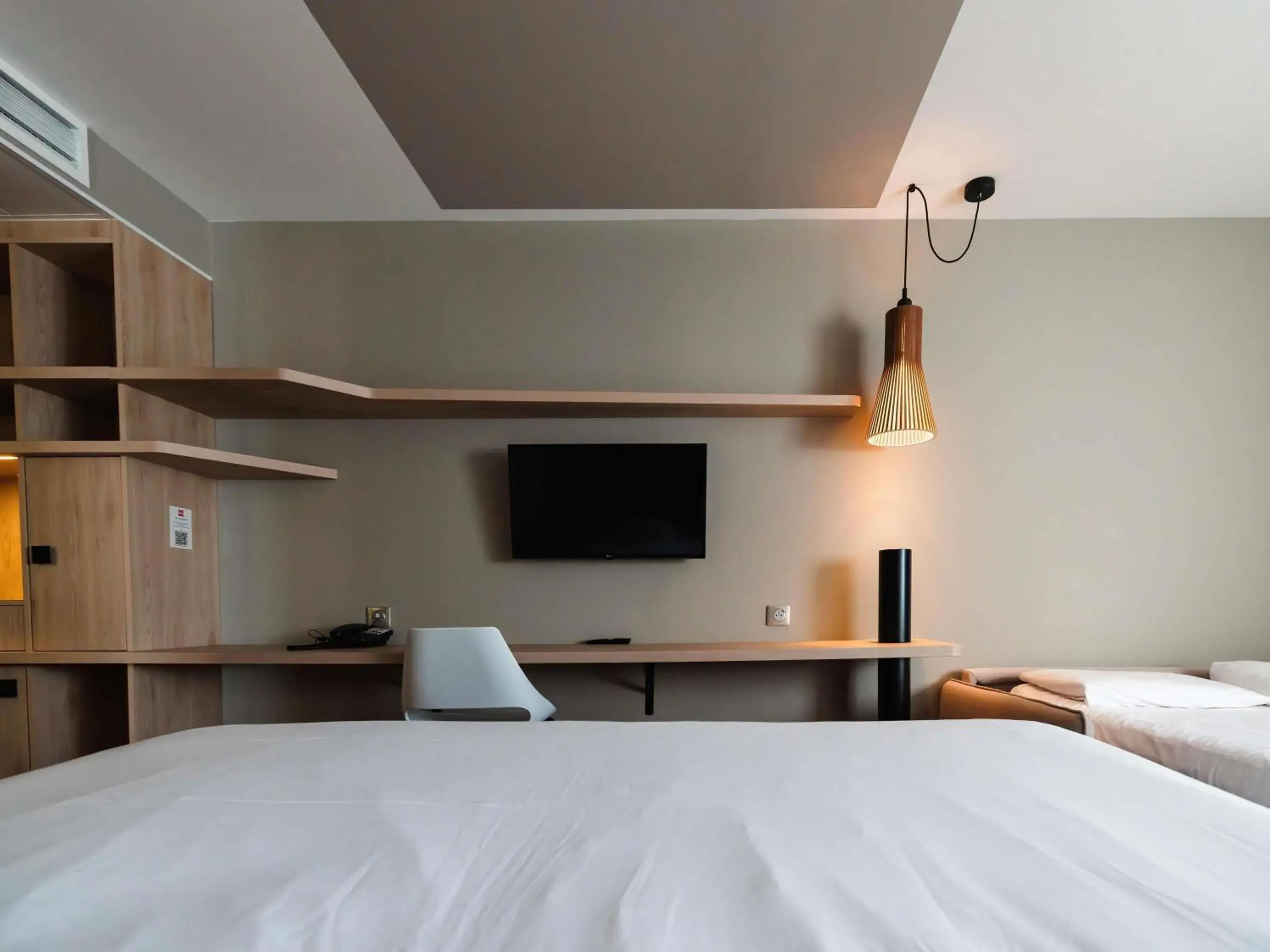 Bedroom, Bed in ibis Valence Sud Bedroom, Bed in ibis Valence Sud