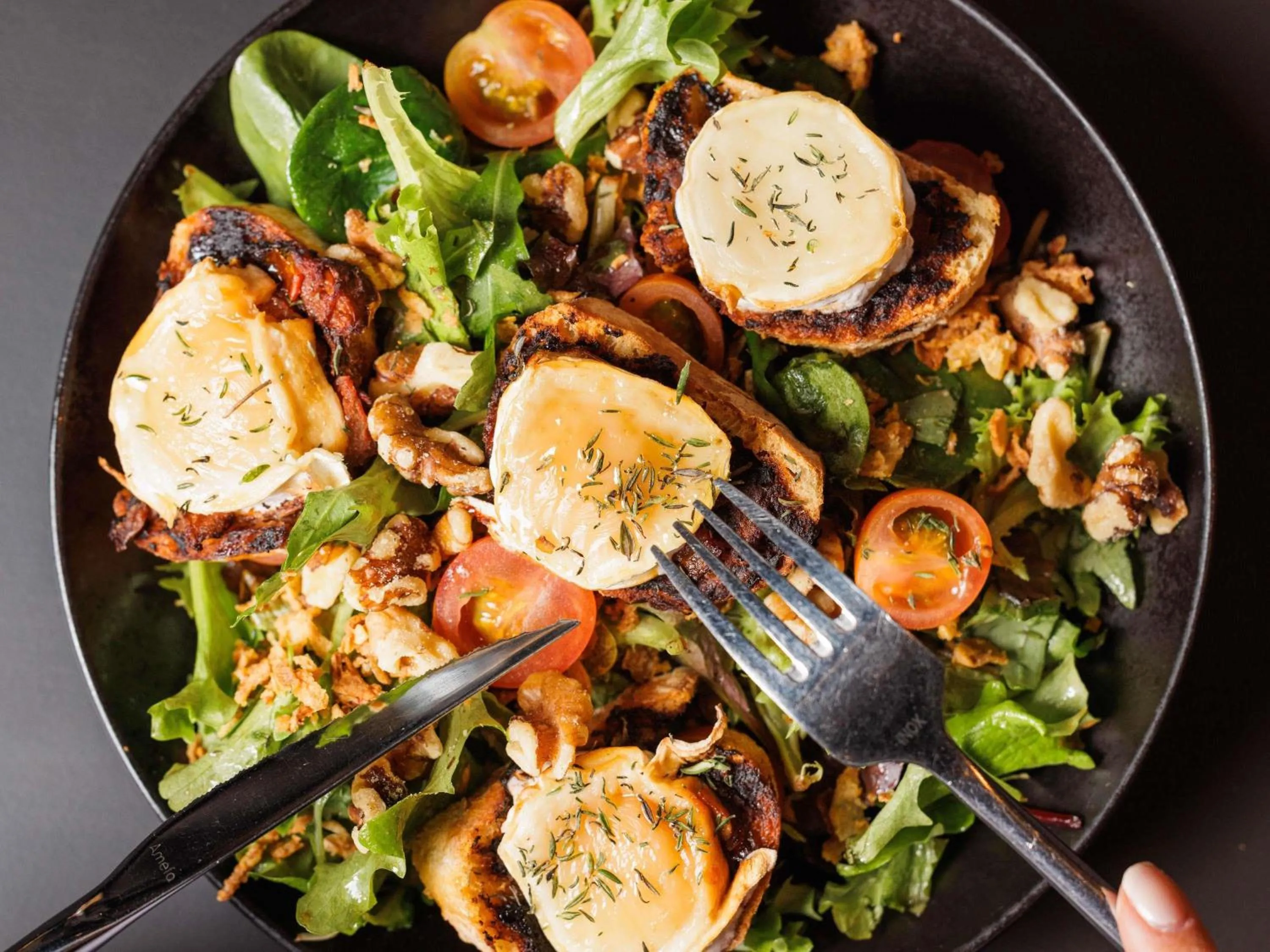 Restaurant/places to eat in ibis Valence Sud