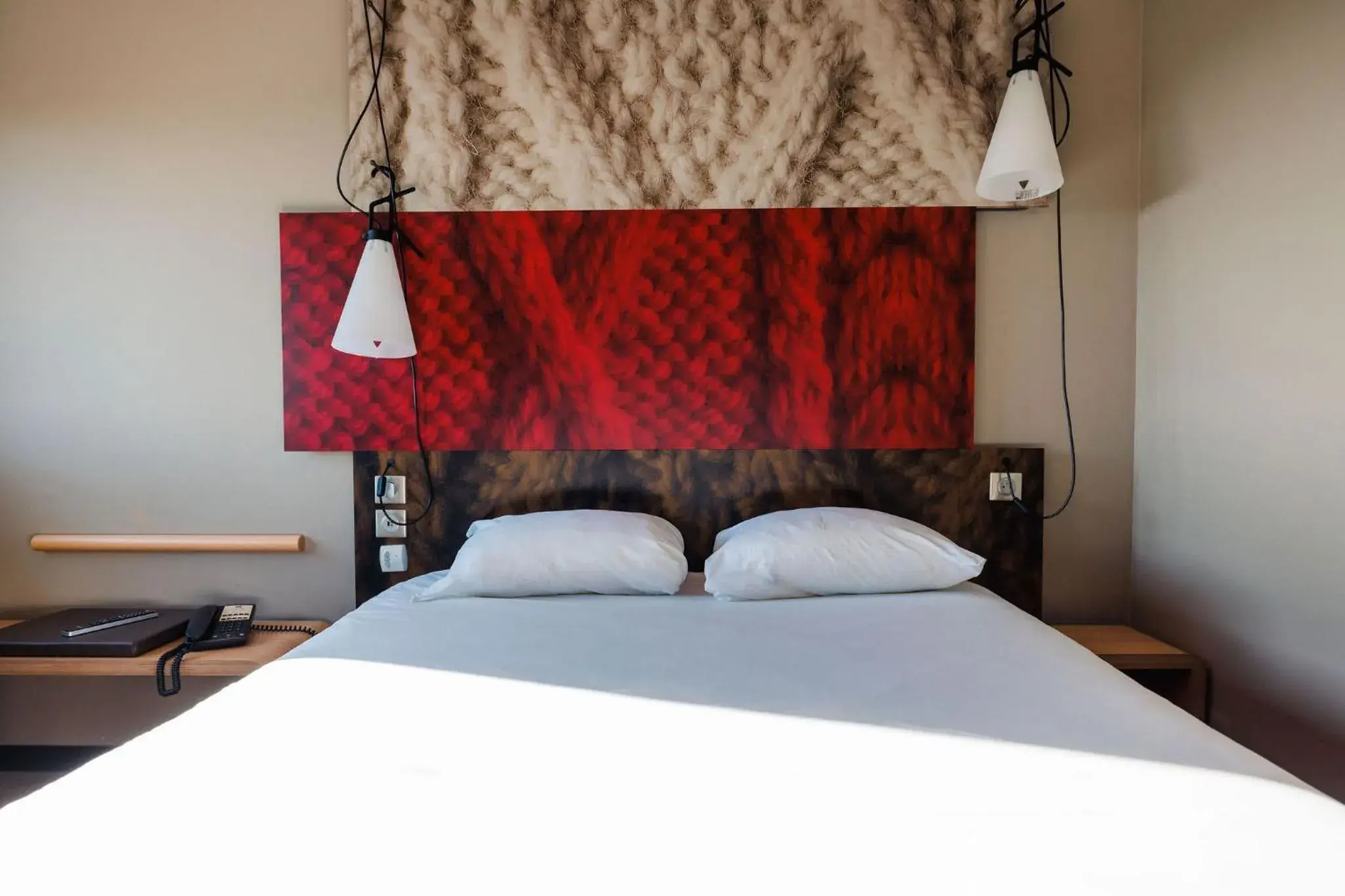 Bedroom, Bed in ibis Valence Sud Bedroom, Bed in ibis Valence Sud