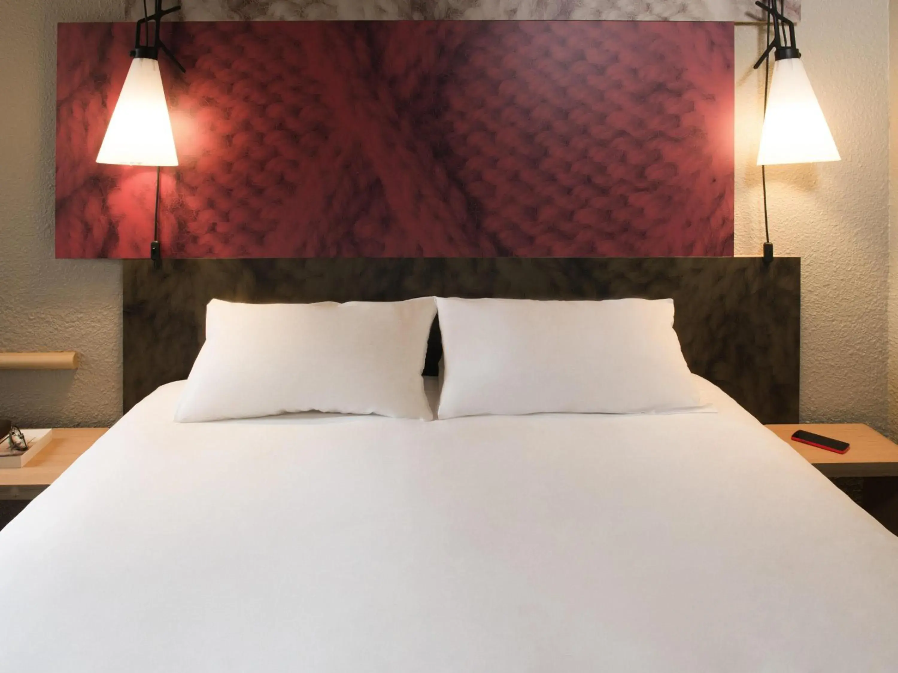 Bedroom, Bed in ibis Valence Sud Bedroom, Bed in ibis Valence Sud