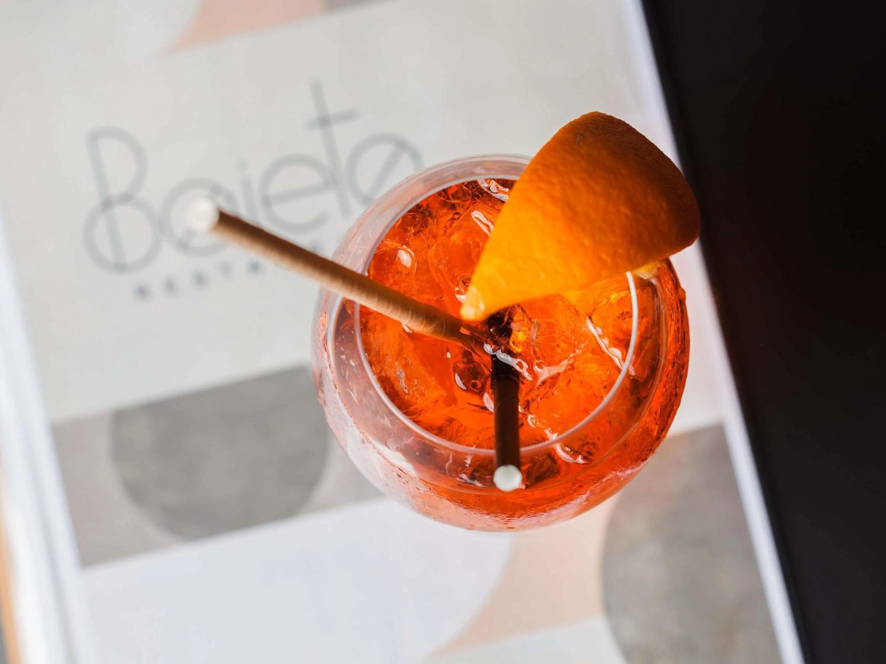 Restaurant/places to eat in ibis Valence Sud