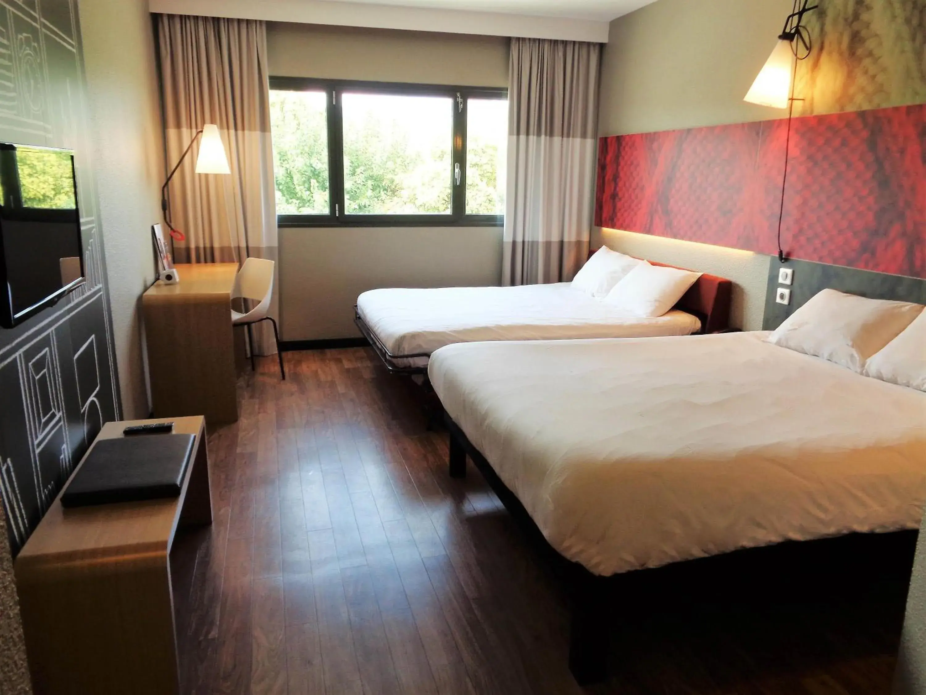 Bedroom, Bed in ibis Valence Sud Bedroom, Bed in ibis Valence Sud