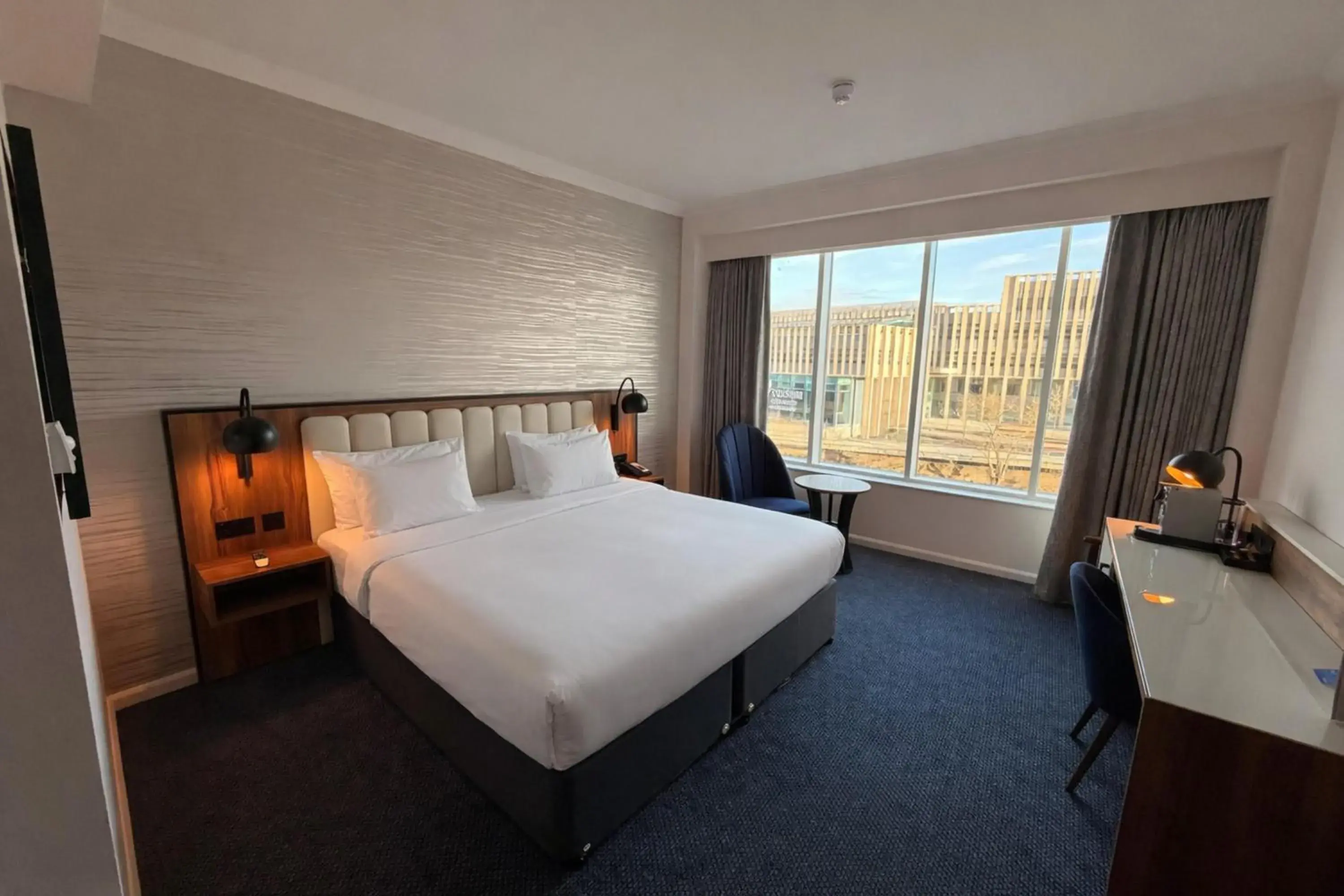 Bedroom, Bed in Radisson Blu Hotel, Durham Bedroom, Bed in Radisson Blu Hotel, Durham