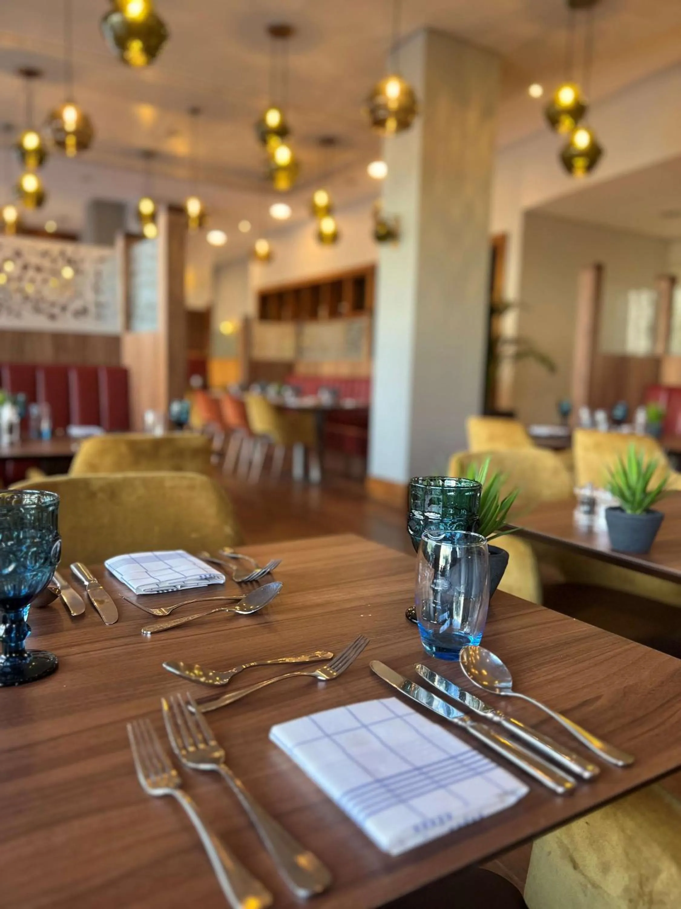 Restaurant/places to eat in Radisson Blu Hotel, Durham