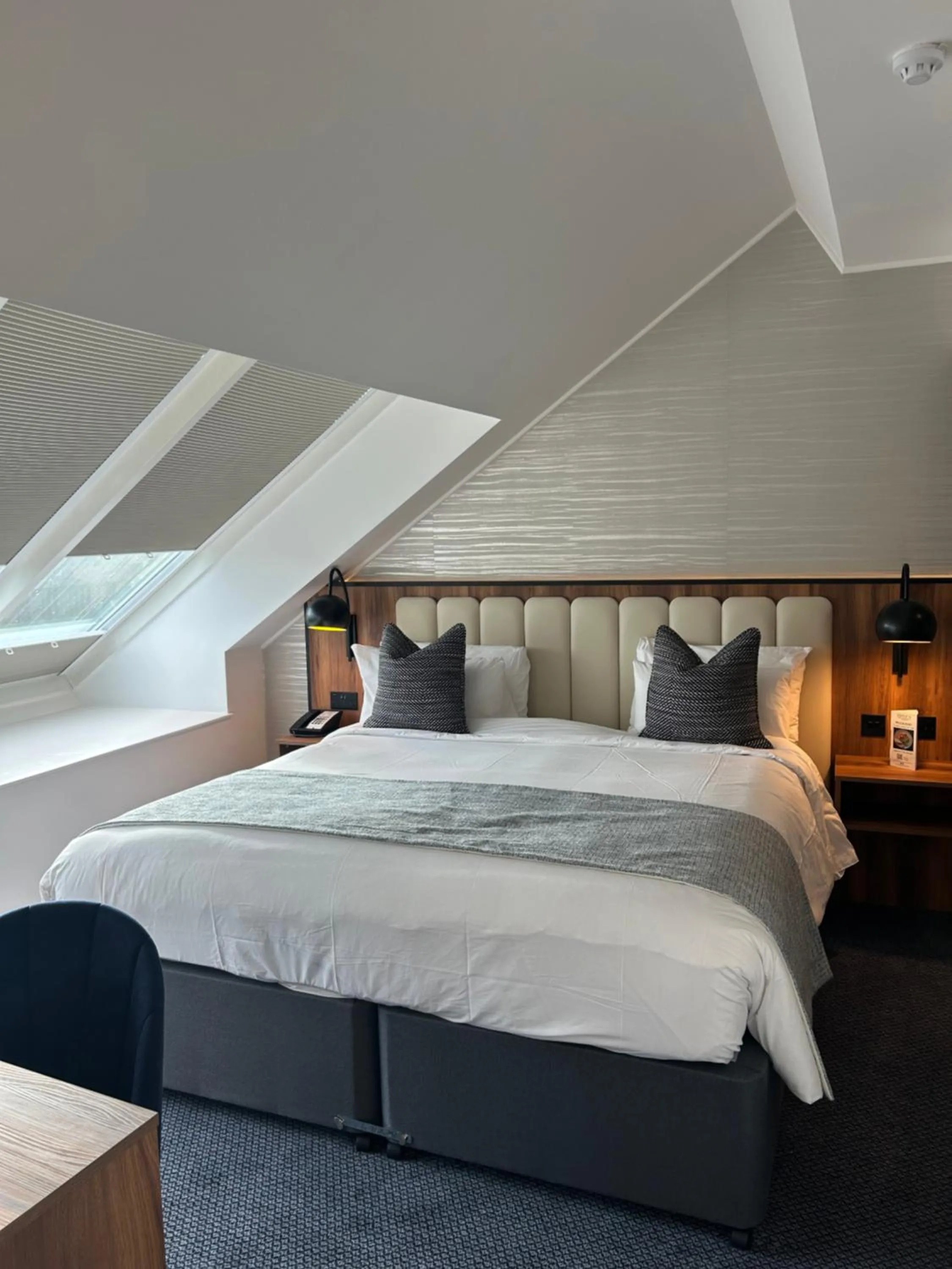 Bedroom, Bed in Radisson Blu Hotel, Durham