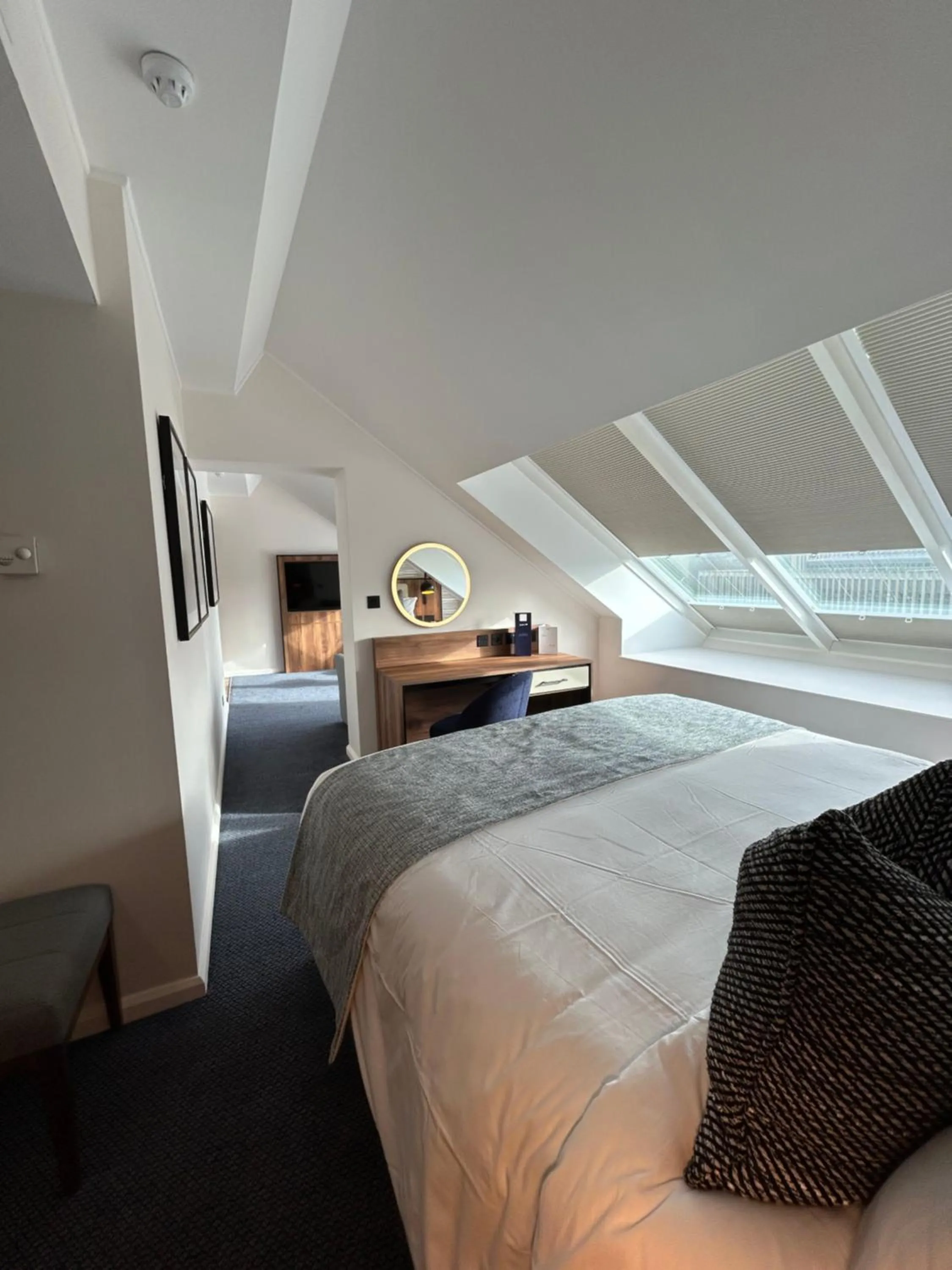 Bedroom, Bed in Radisson Blu Hotel, Durham