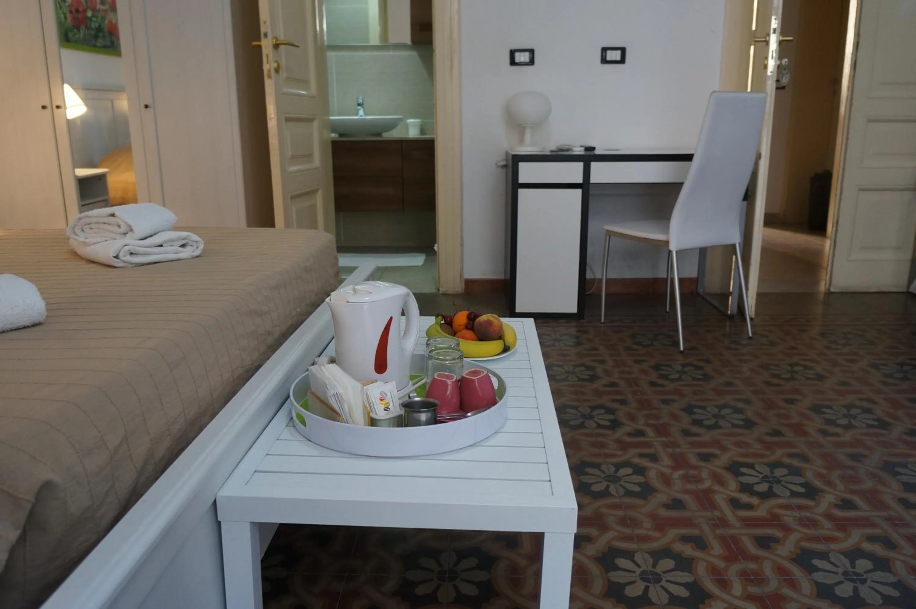 Bathroom, Bed in B&B Casa Laganà